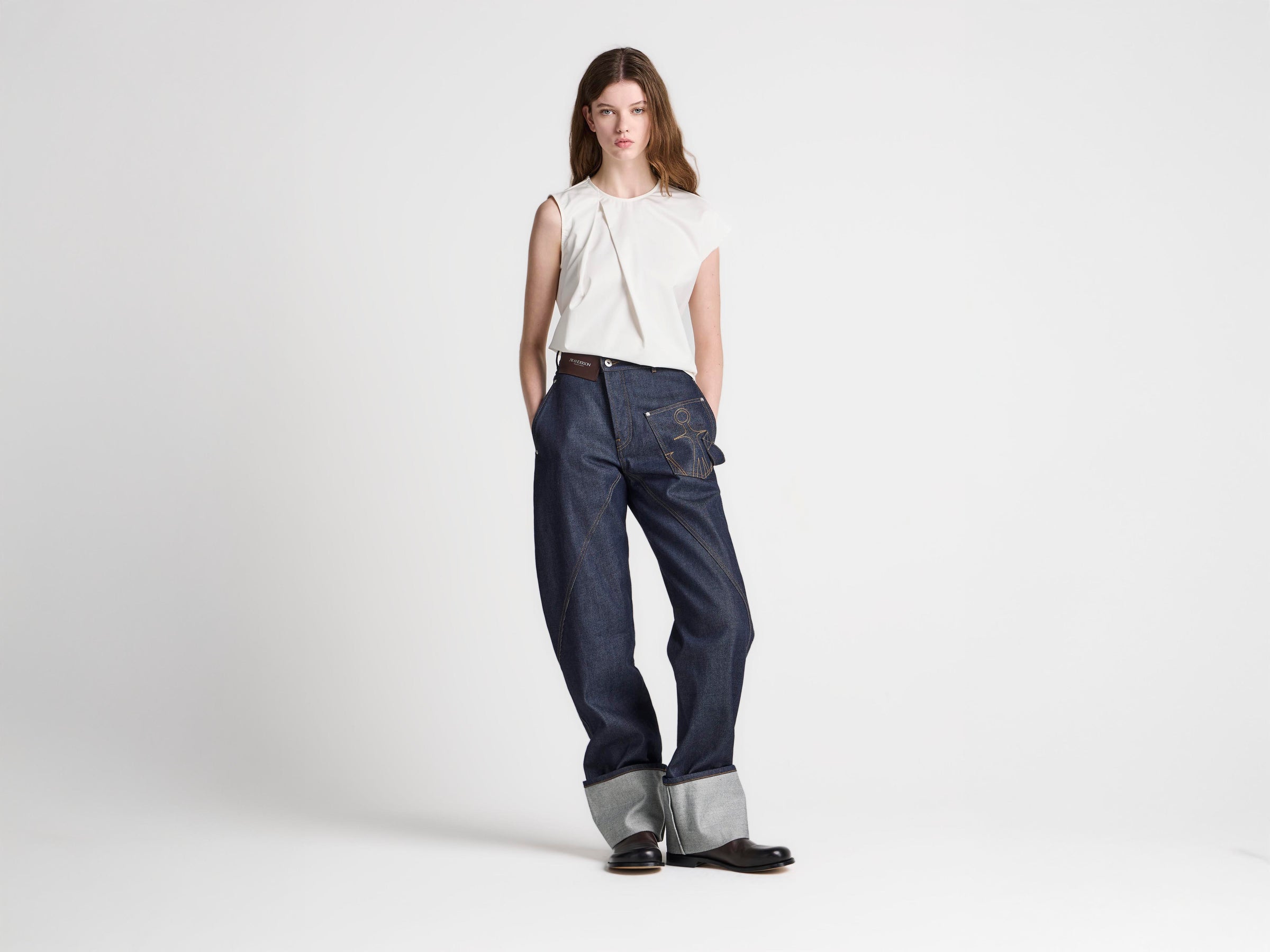 WOMENS TWISTED TURN-UP WORKWEAR DENIM JEANS IN INDIGO