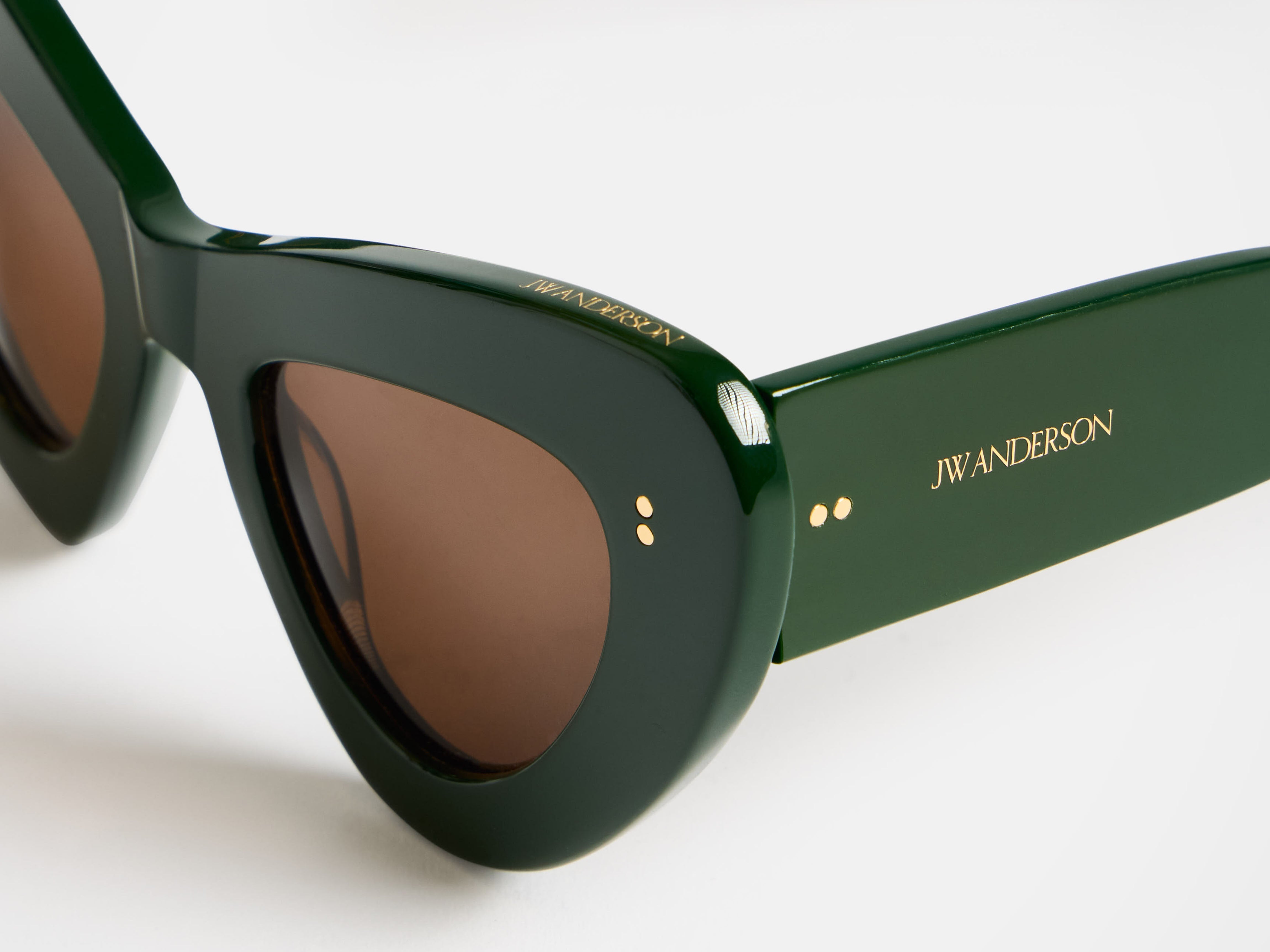 JWA06 BUTTERFLY SUNGLASSES IN FOREST GREEN in FOREST GREEN