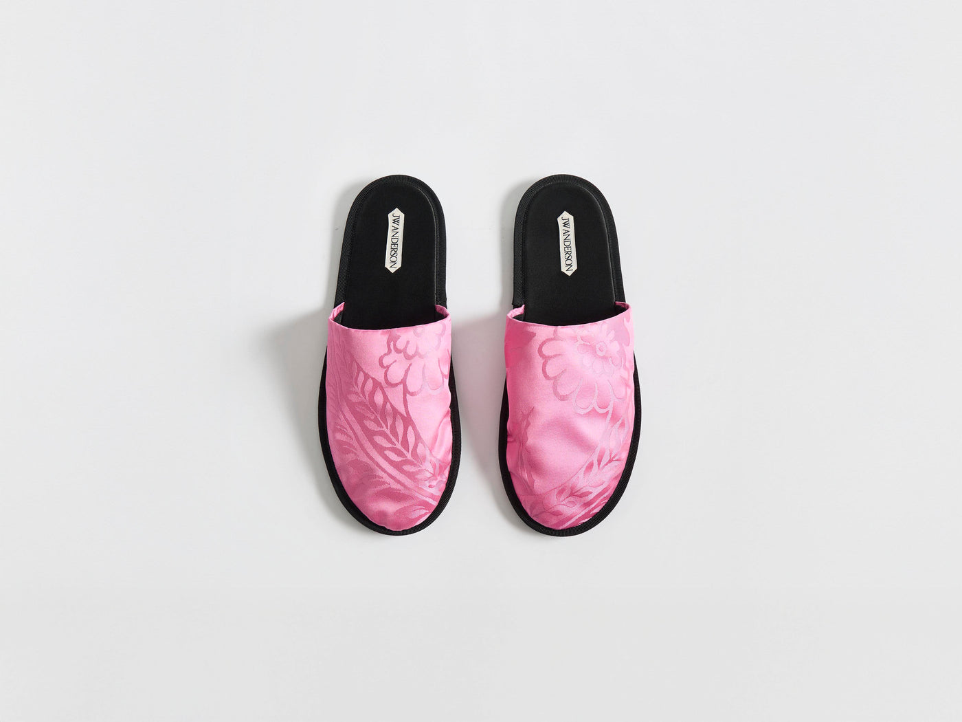 MENS CLOSE TOE SLIDES IN CAMELLIA