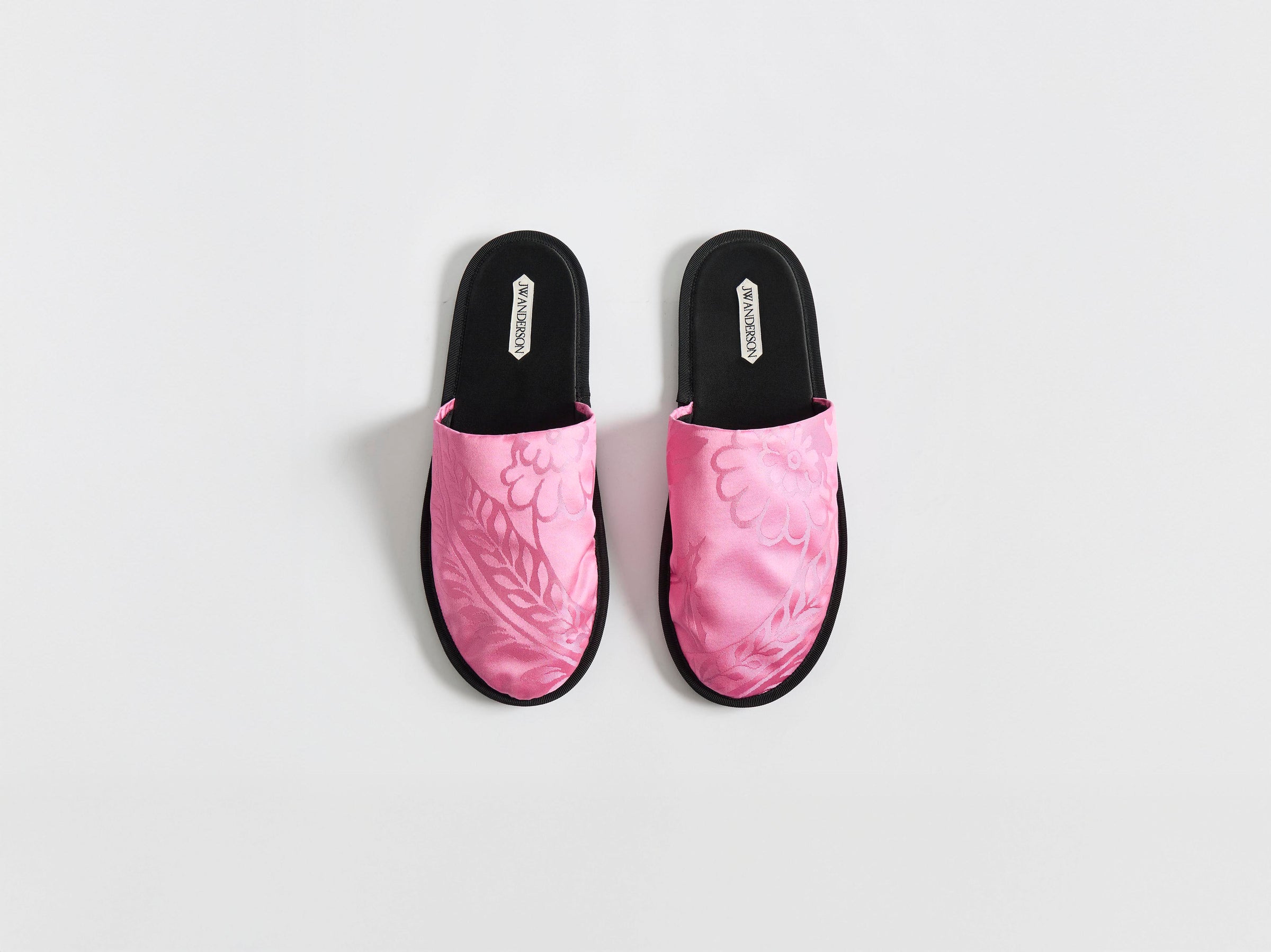 MENS CLOSE TOE SLIDES IN CAMELLIA