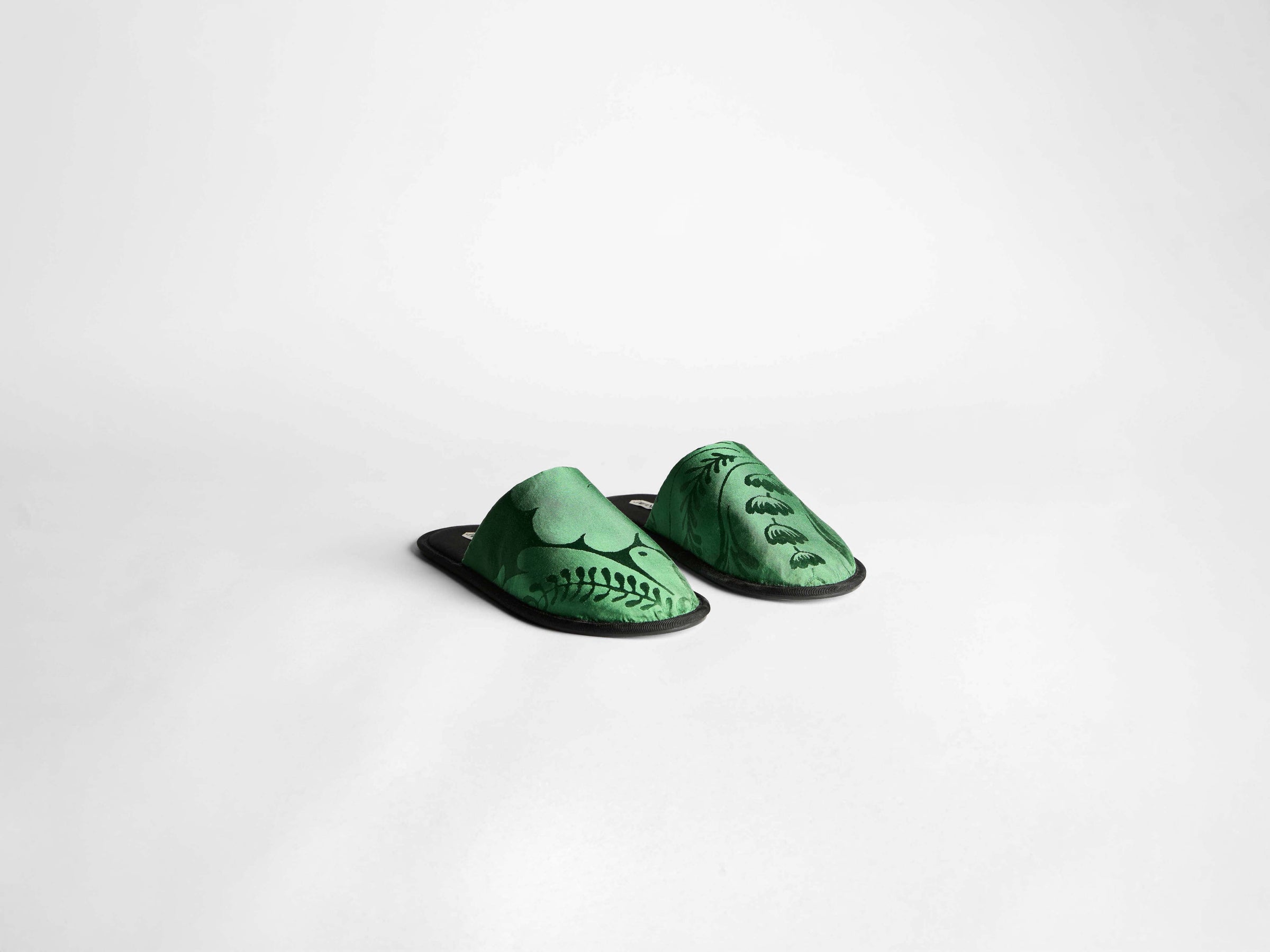 close toe slide m emerald Product Angle 3