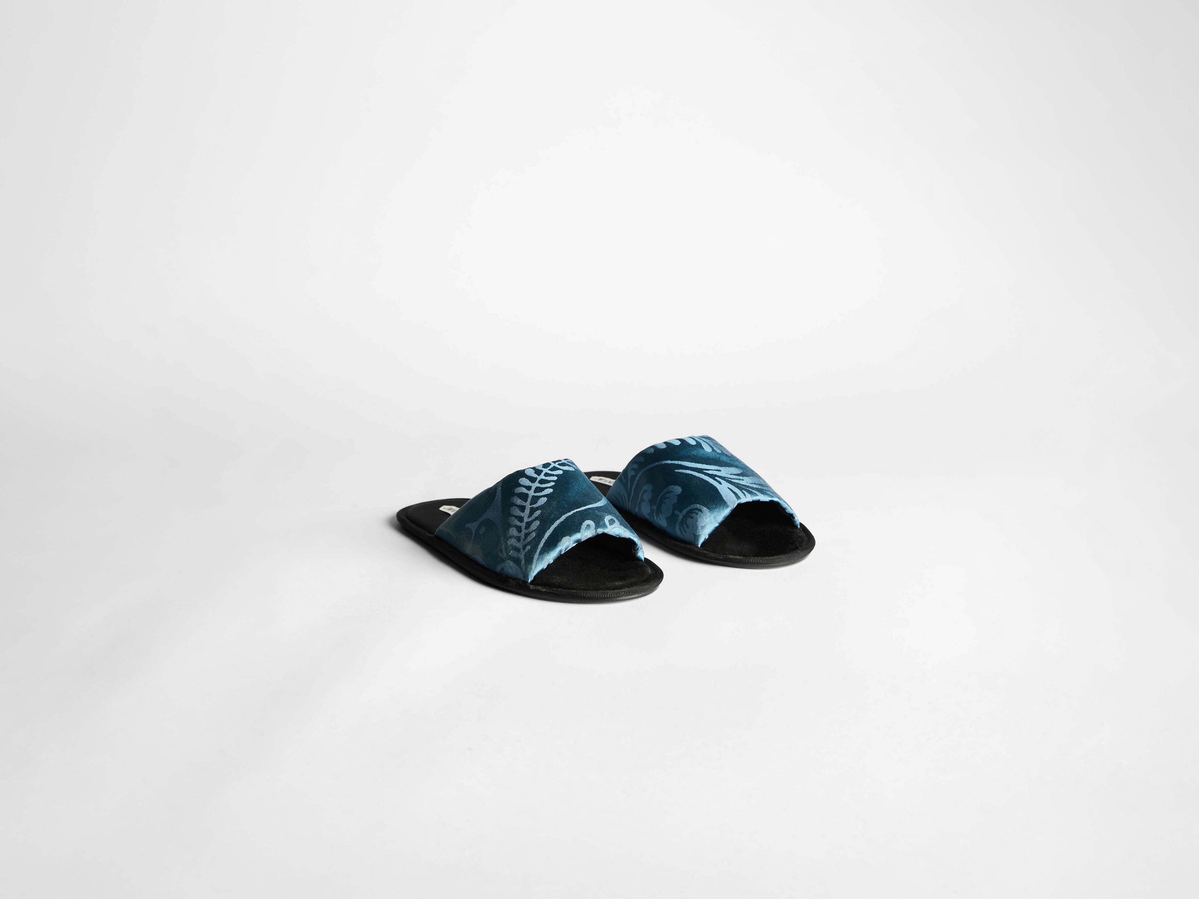 open toe slide w airforce blue Product Angle 4