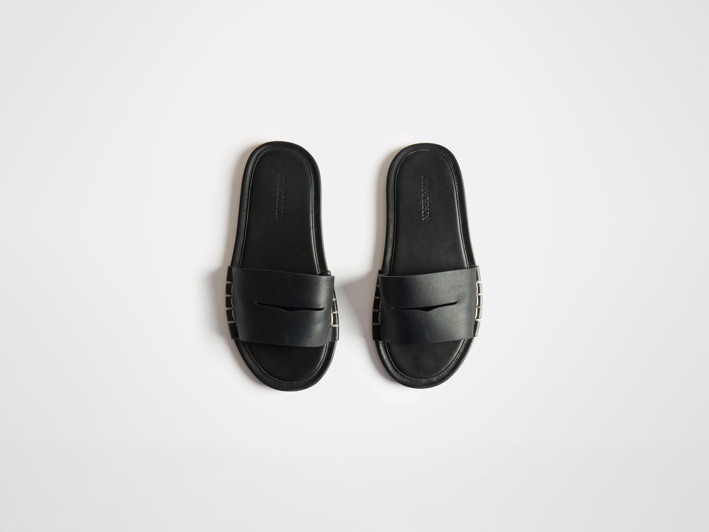 loafer slide w black Product Top Down 4