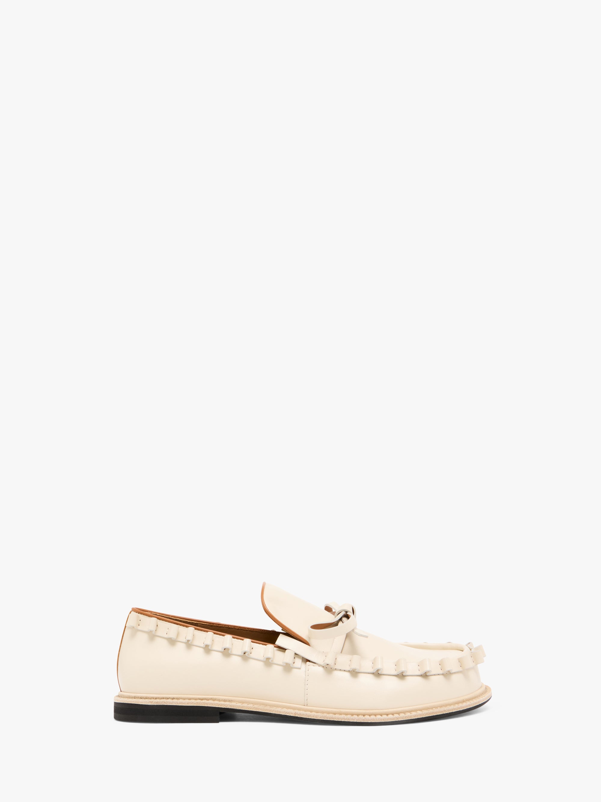 RUFFLE LEATHER MOCCASSIN