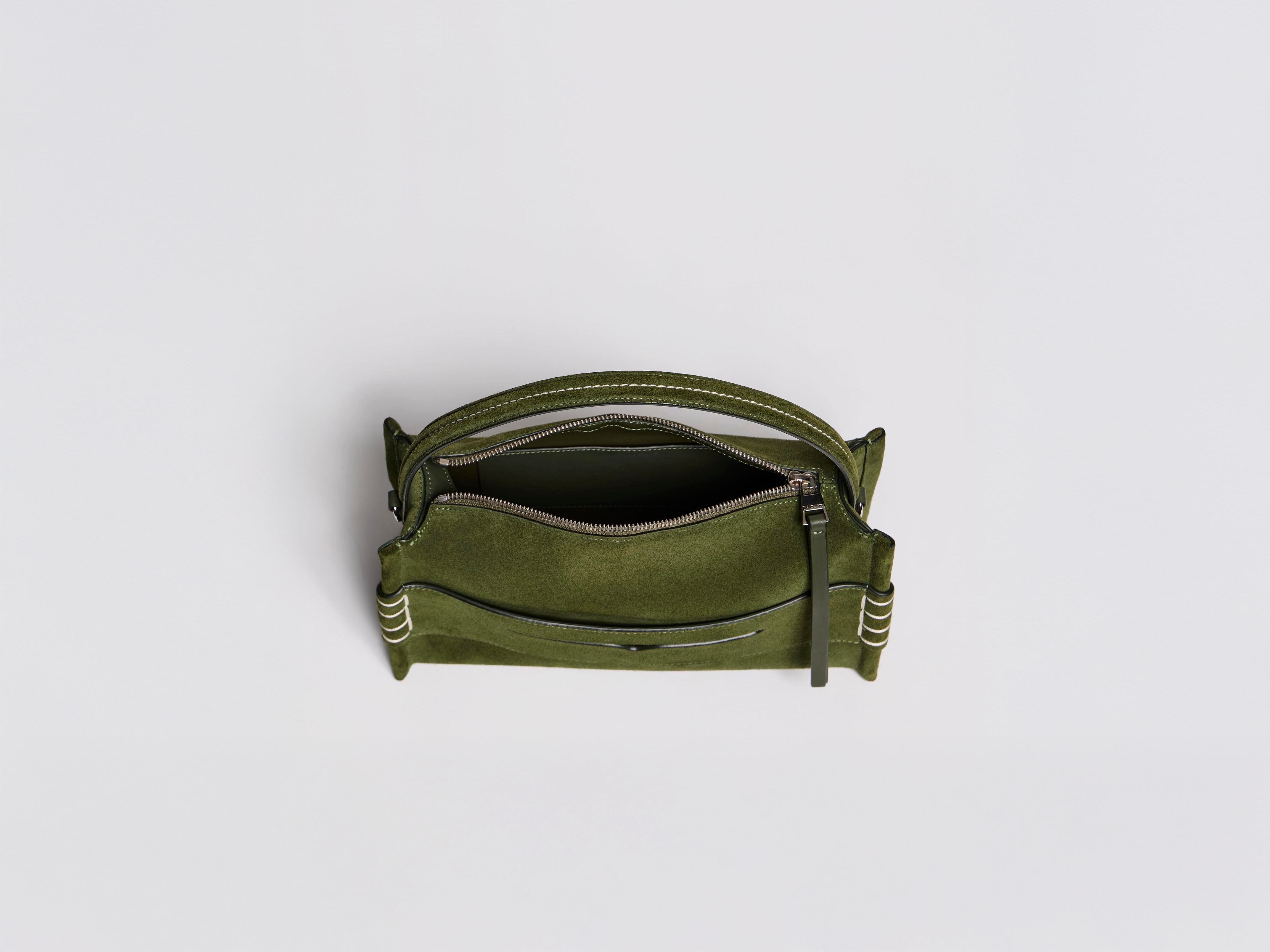 jw anderson サコッシュ LOAFER BAG IN KHAKI SUEDE in KHAKI HB0716LA0364575O/S | JW Anderson US