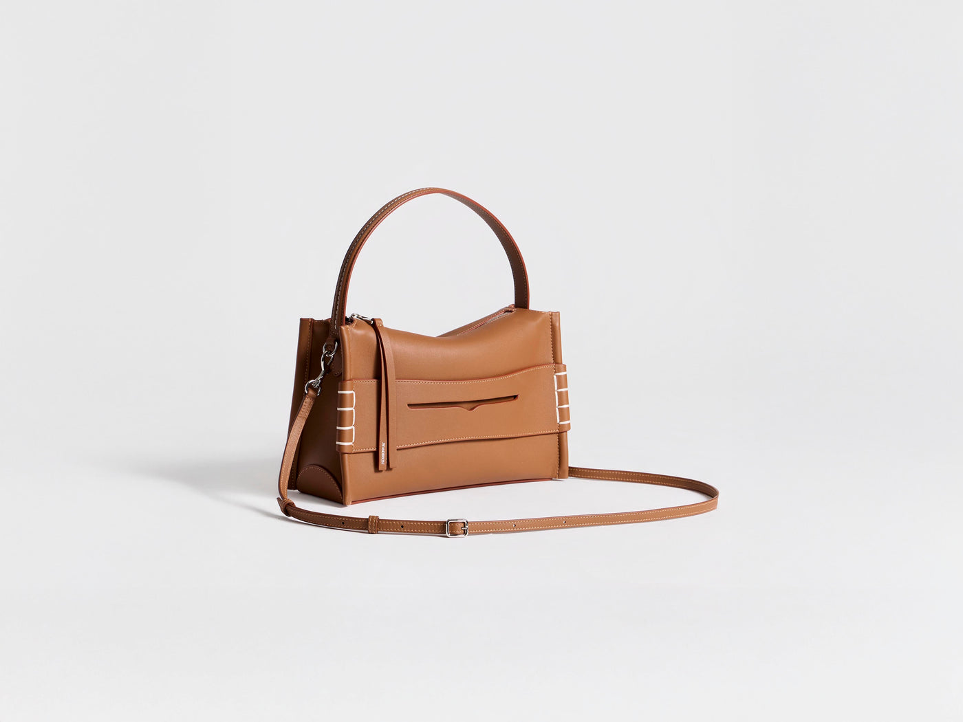 LOAFER BAG IN TAN LEATHER