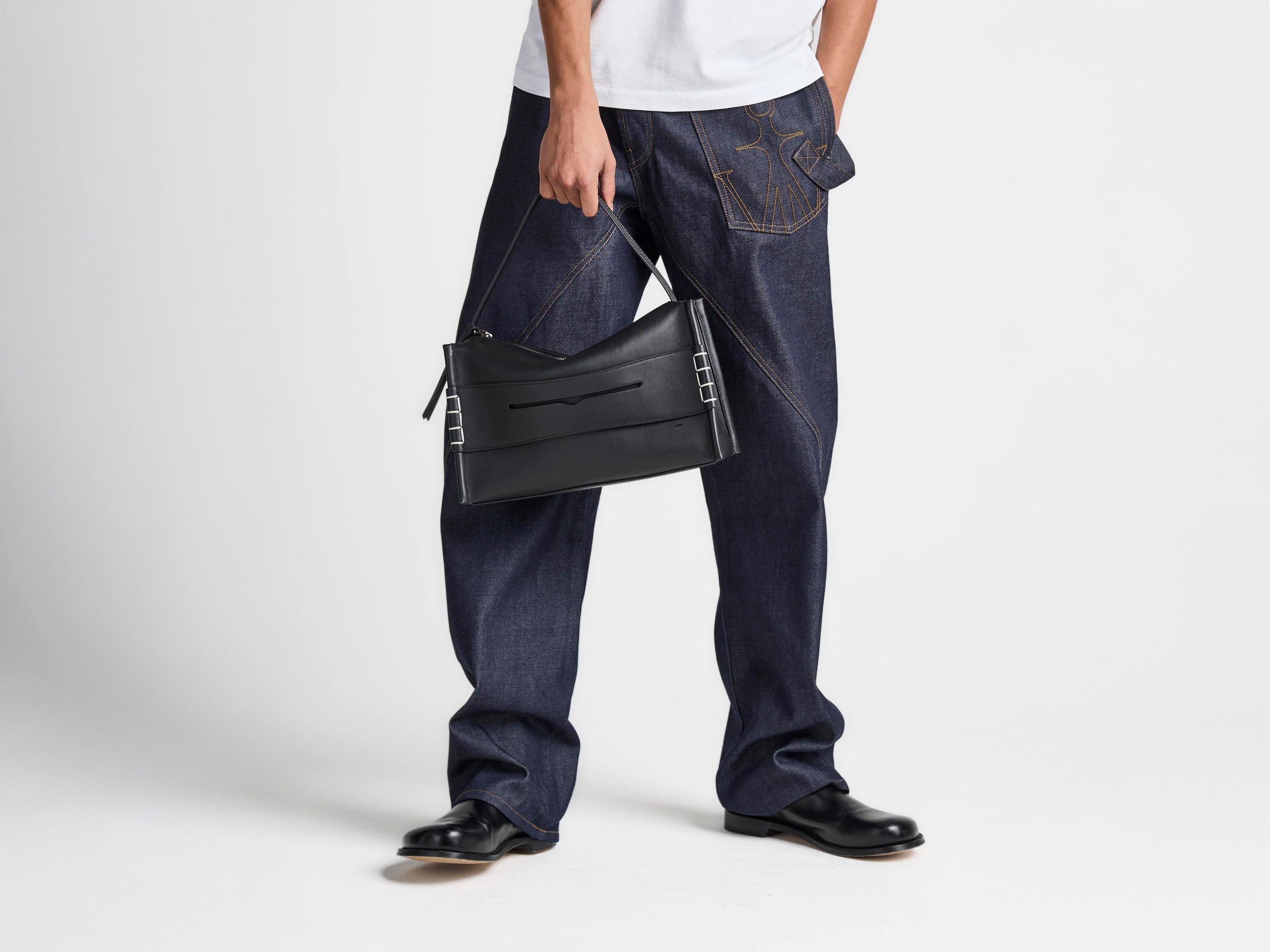 LOAFER BAG IN BLACK LEATHER