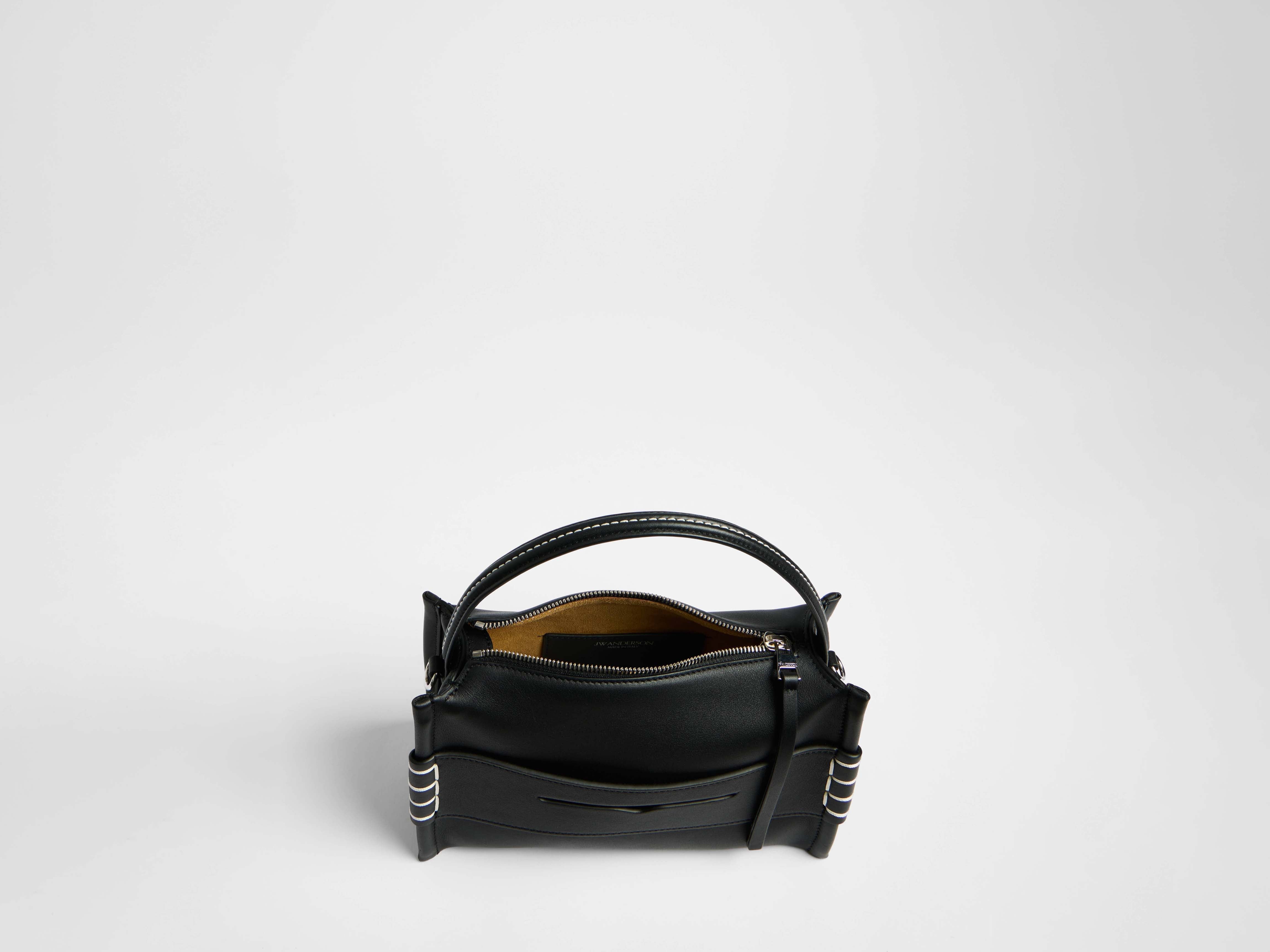 LOAFER BAG IN BLACK LEATHER in BLACK HB0716LA0383999O/S | JW