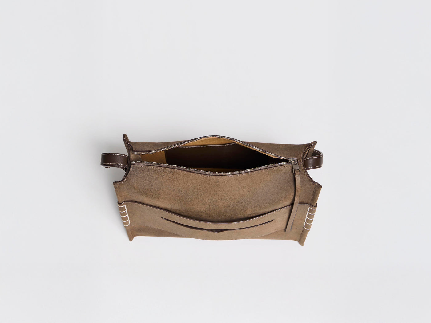 MESSENGER LOAFER BAG IN DARK TAUPE WAXED SUEDE