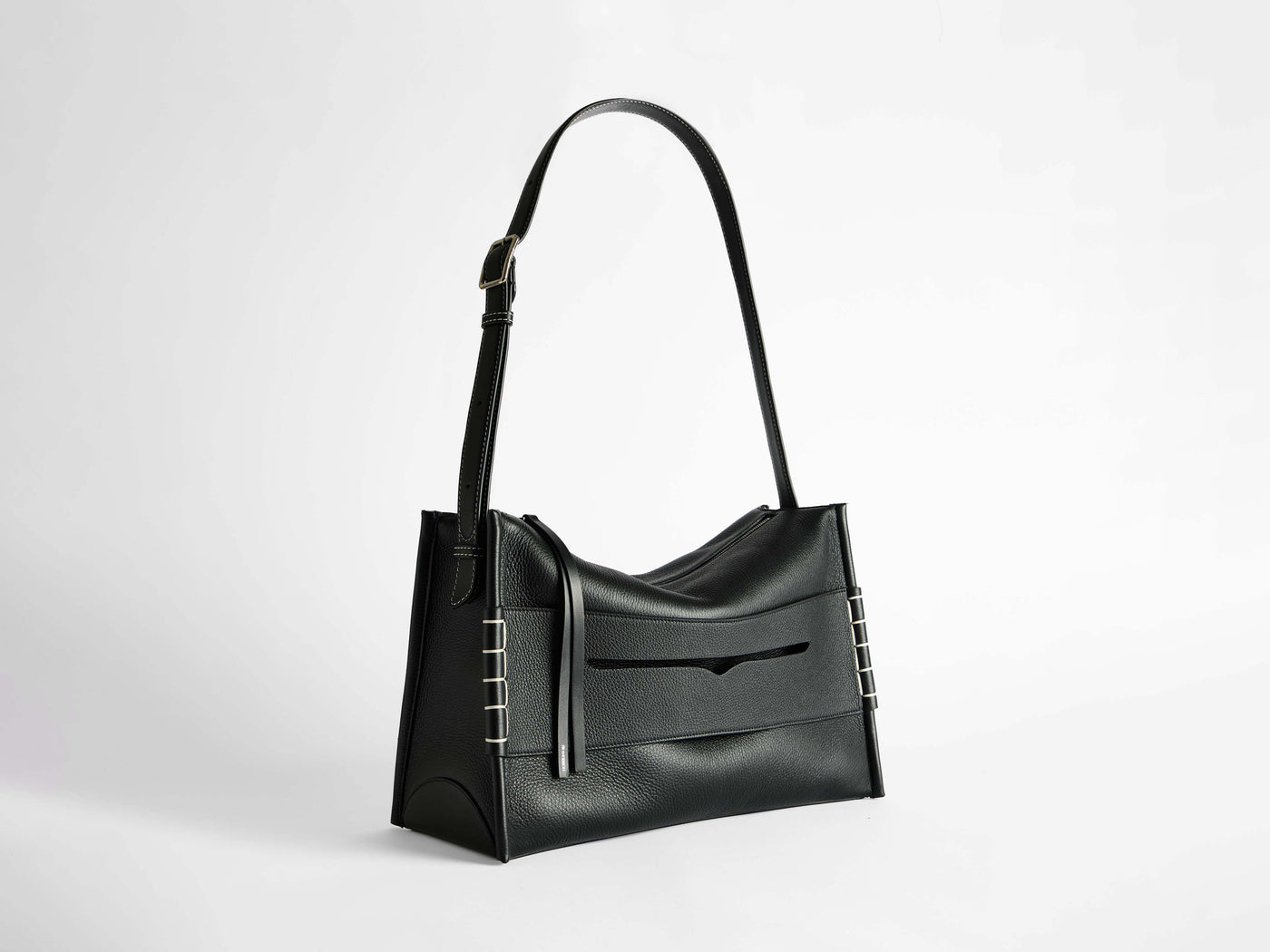 messenger loafer bag black Product Angle 2