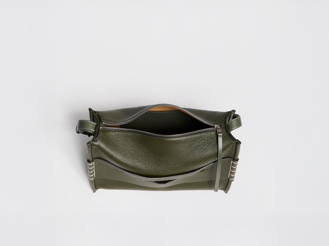 MESSENGER LOAFER BAG IN KHAKI LEATHER