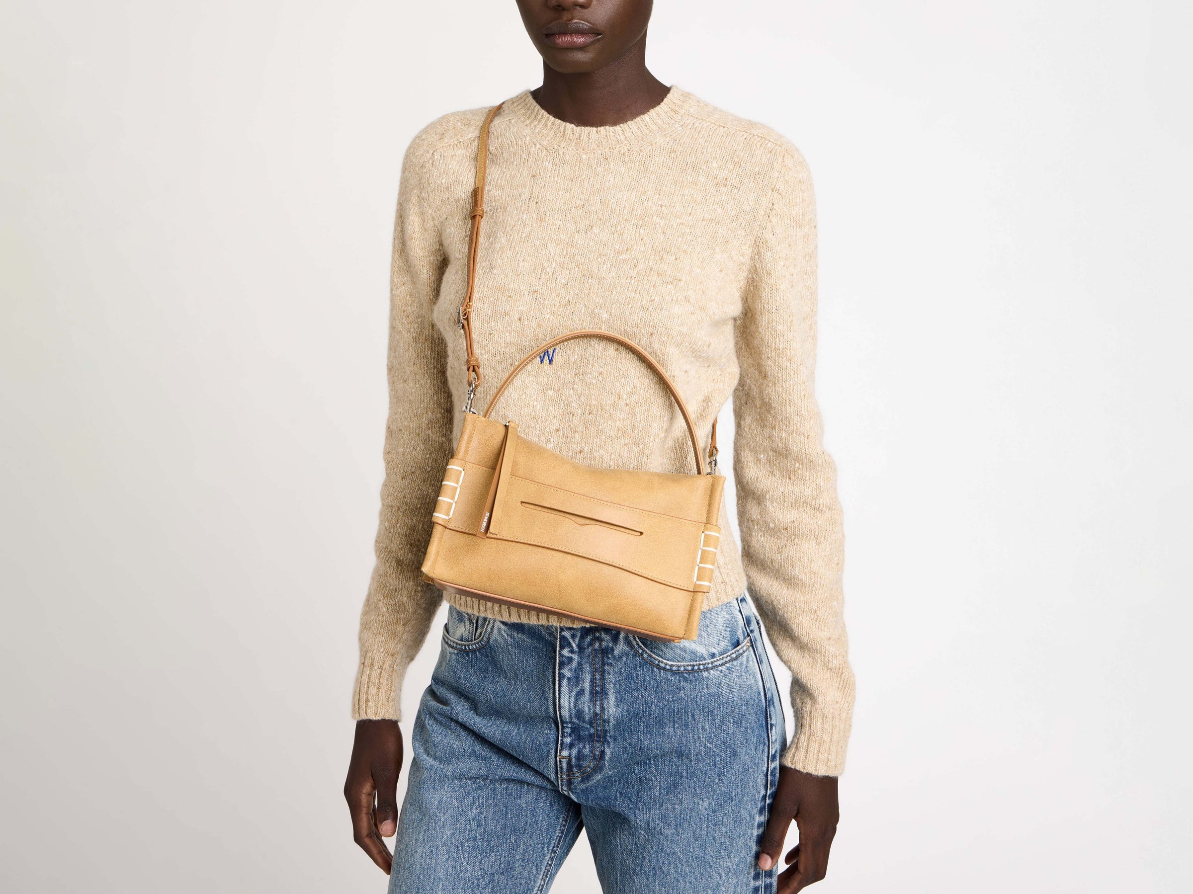 small loafer bag gold Model Detail 1