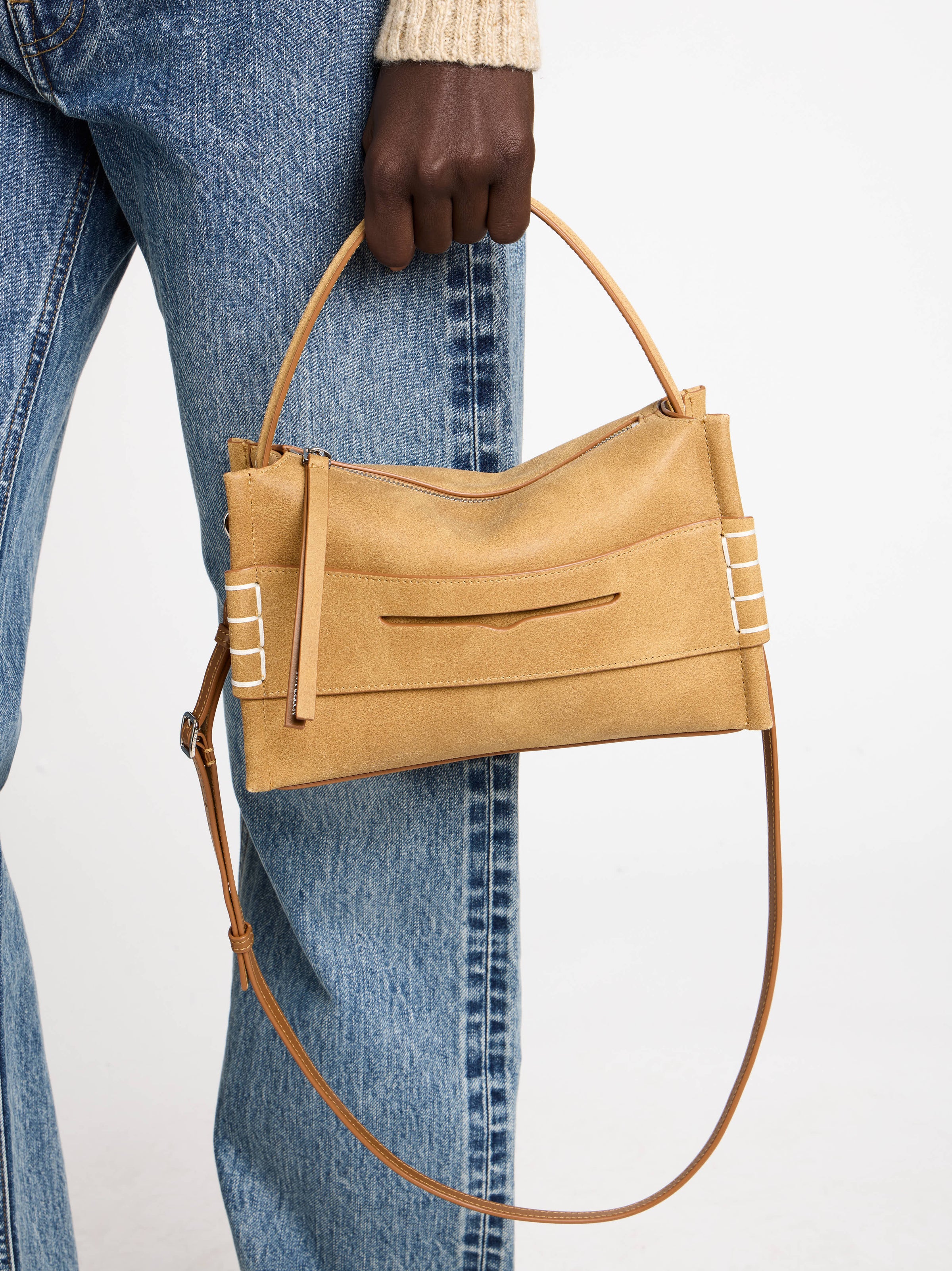 loafer bag gold Model Back 3