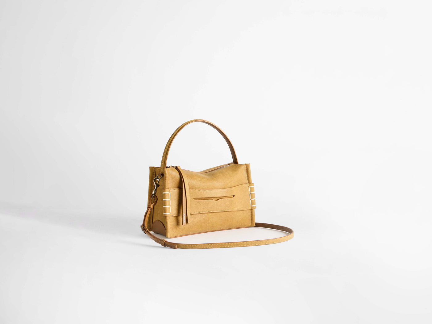 small loafer bag gold Product Angle 2