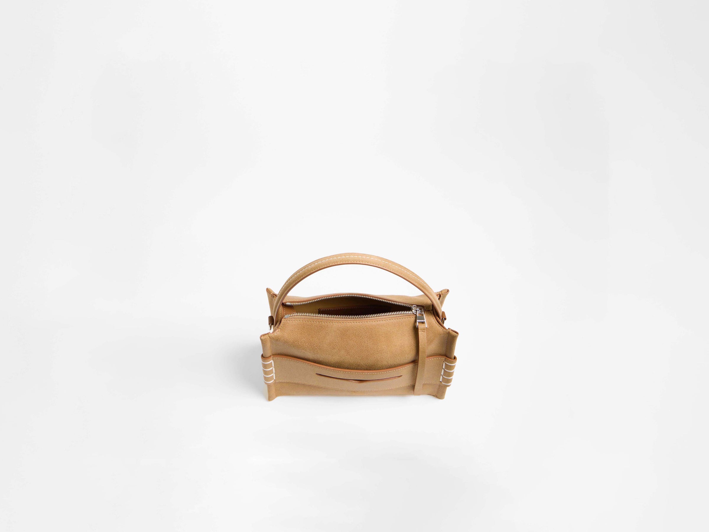 SMALL LOAFER BAG IN GOLD