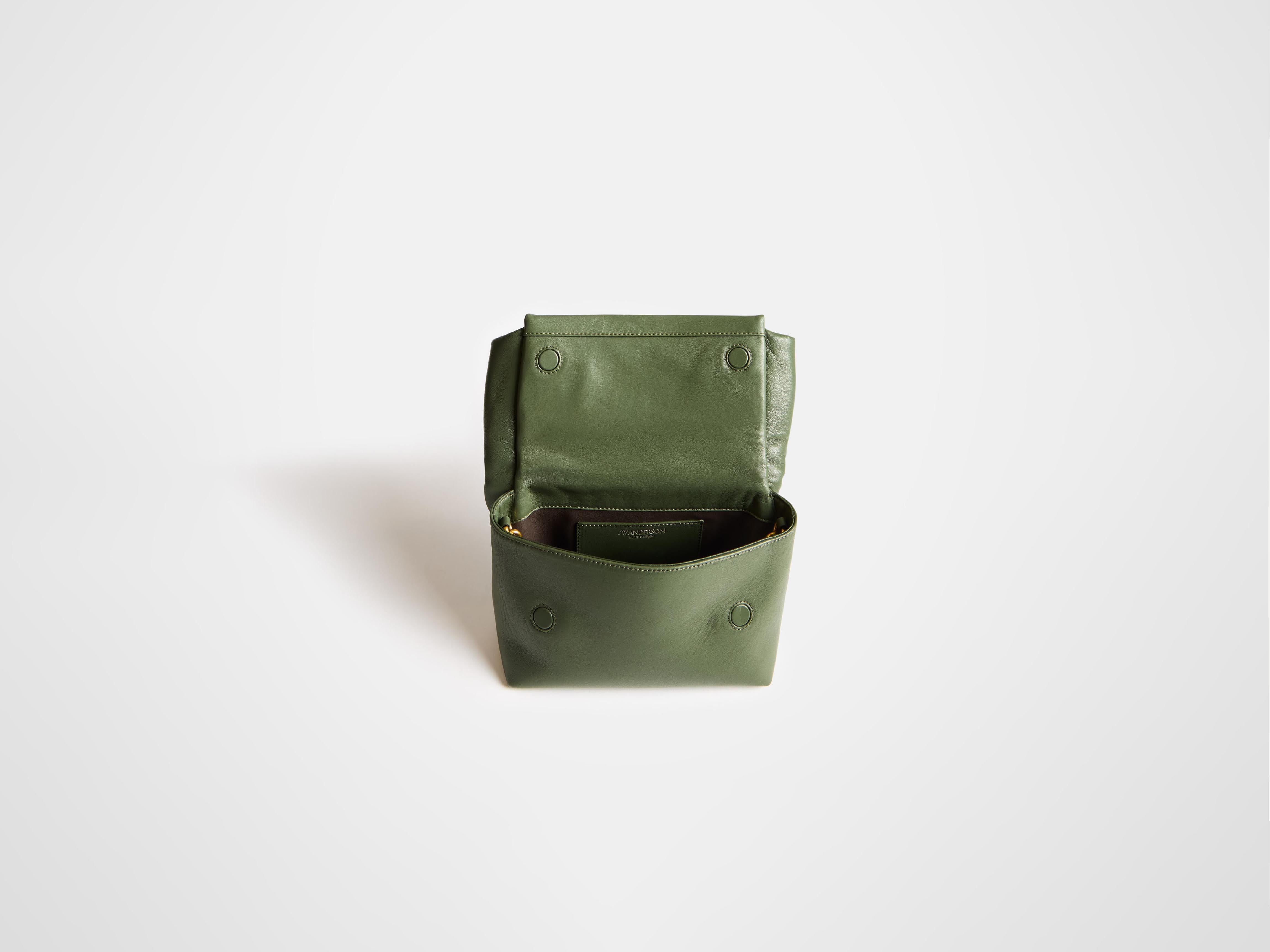 MEDIUM TWISTER BAG IN KHAKI LEATHER in KHAKI HB0764LA0384575O/S