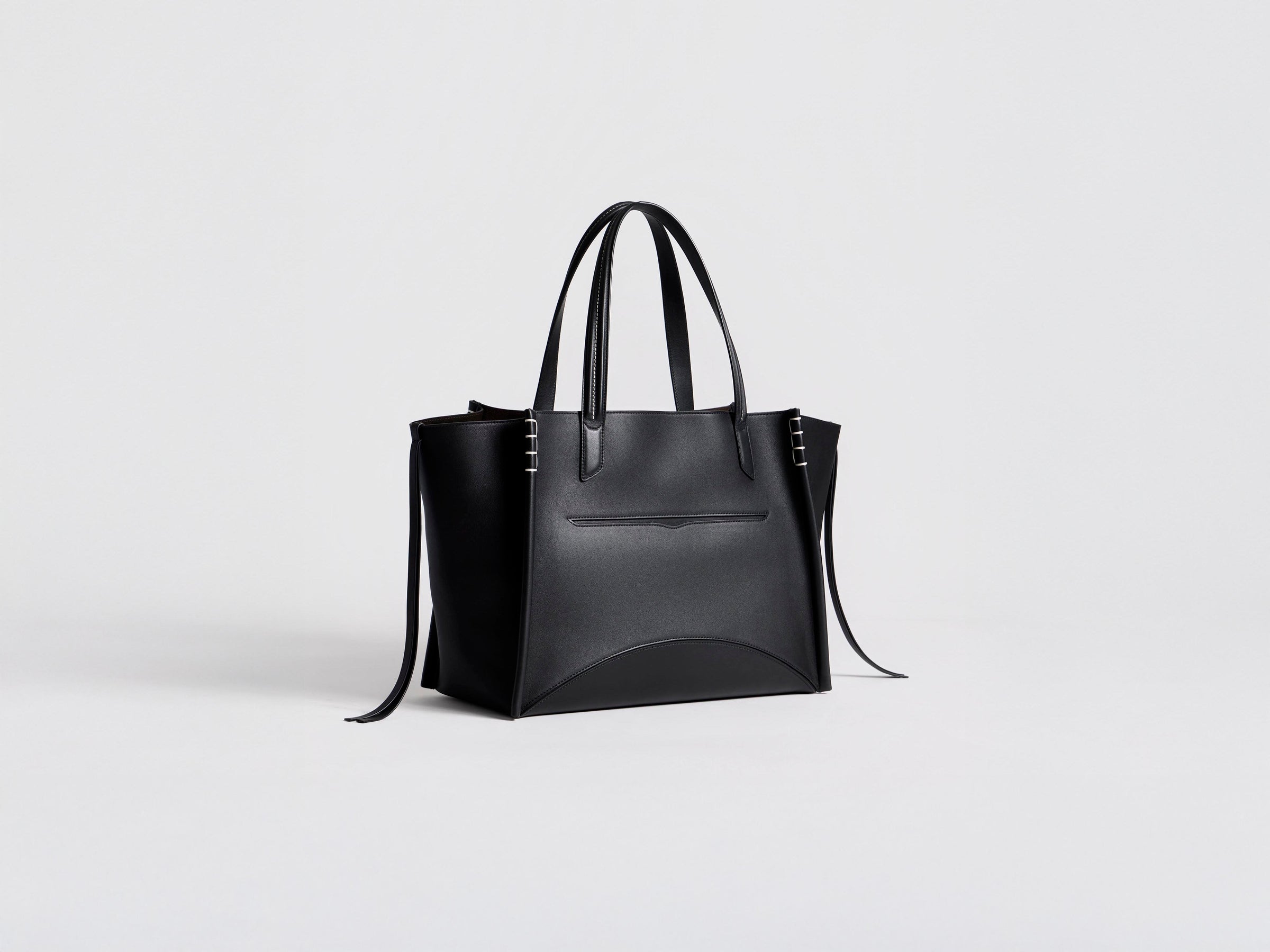 LOAFER CABAS BAG IN BLACK LEATHER