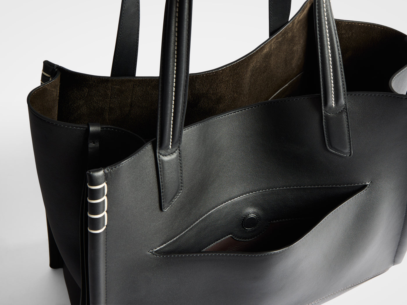 LOAFER CABAS BAG IN BLACK LEATHER
