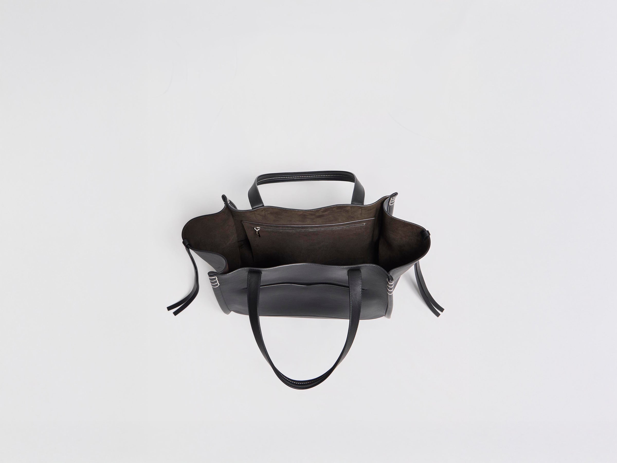 LOAFER CABAS BAG IN BLACK LEATHER