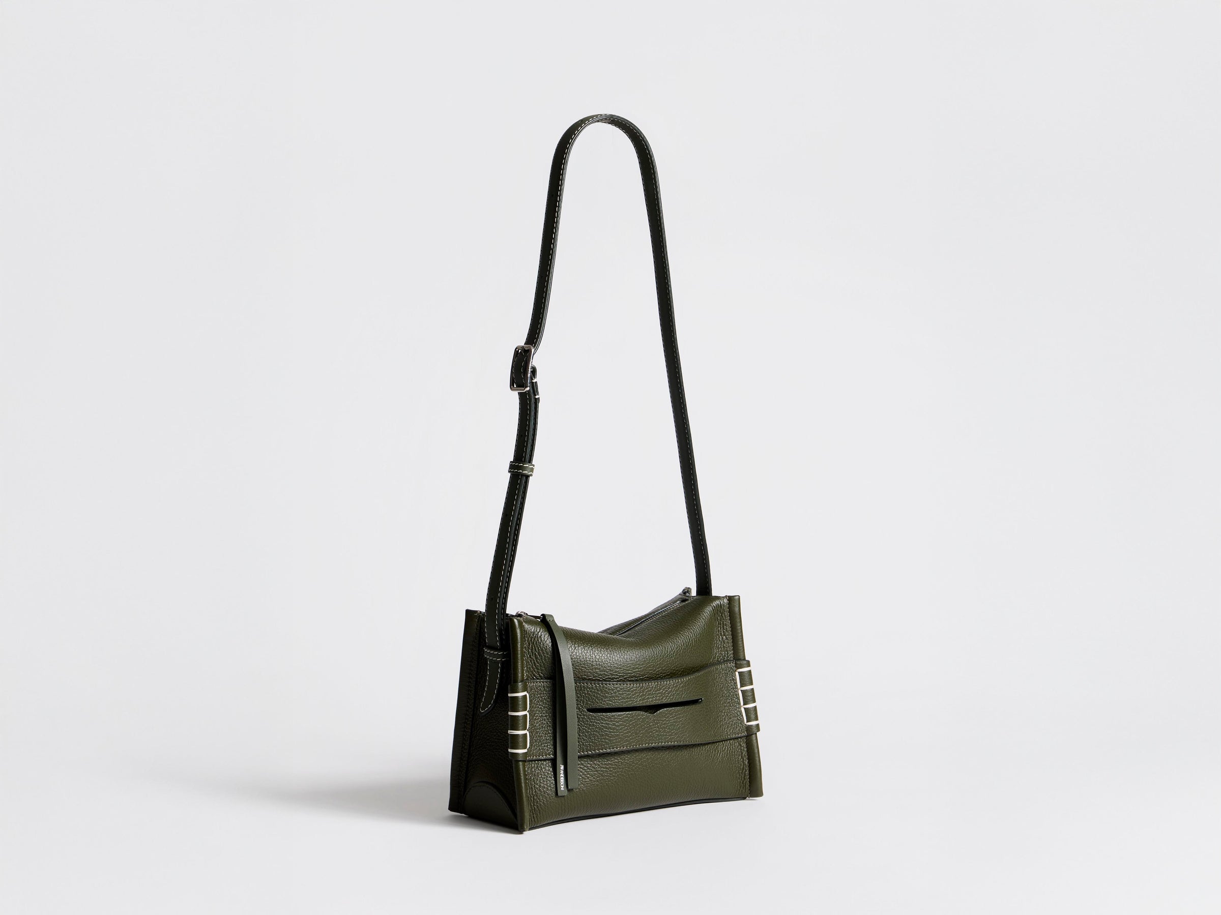 CL_SMALL MESSENGER LOAFER BAG