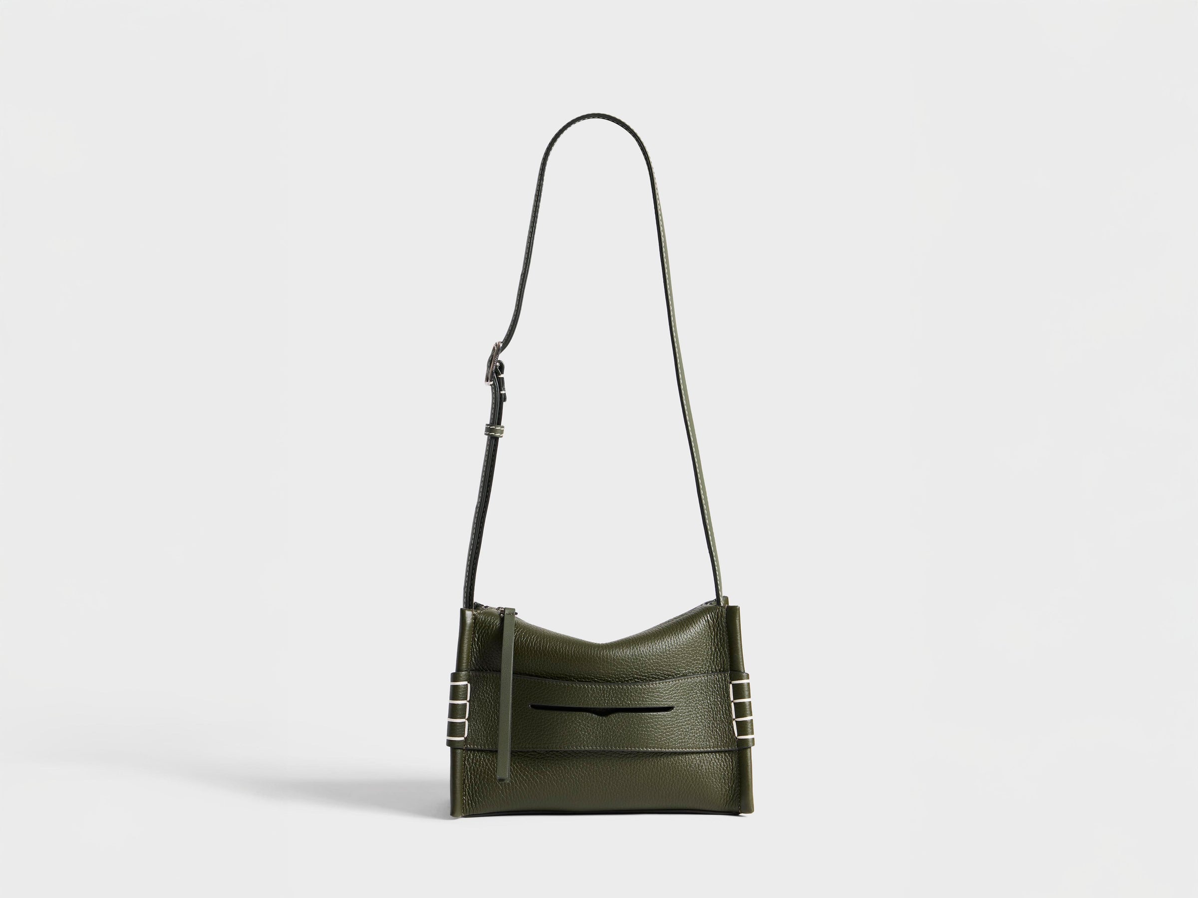 SMALL MESSENGER LOAFER BAG IN KHAKI LEATHER
