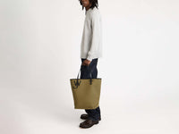 tall anchor tote khaki black Model Detail 1