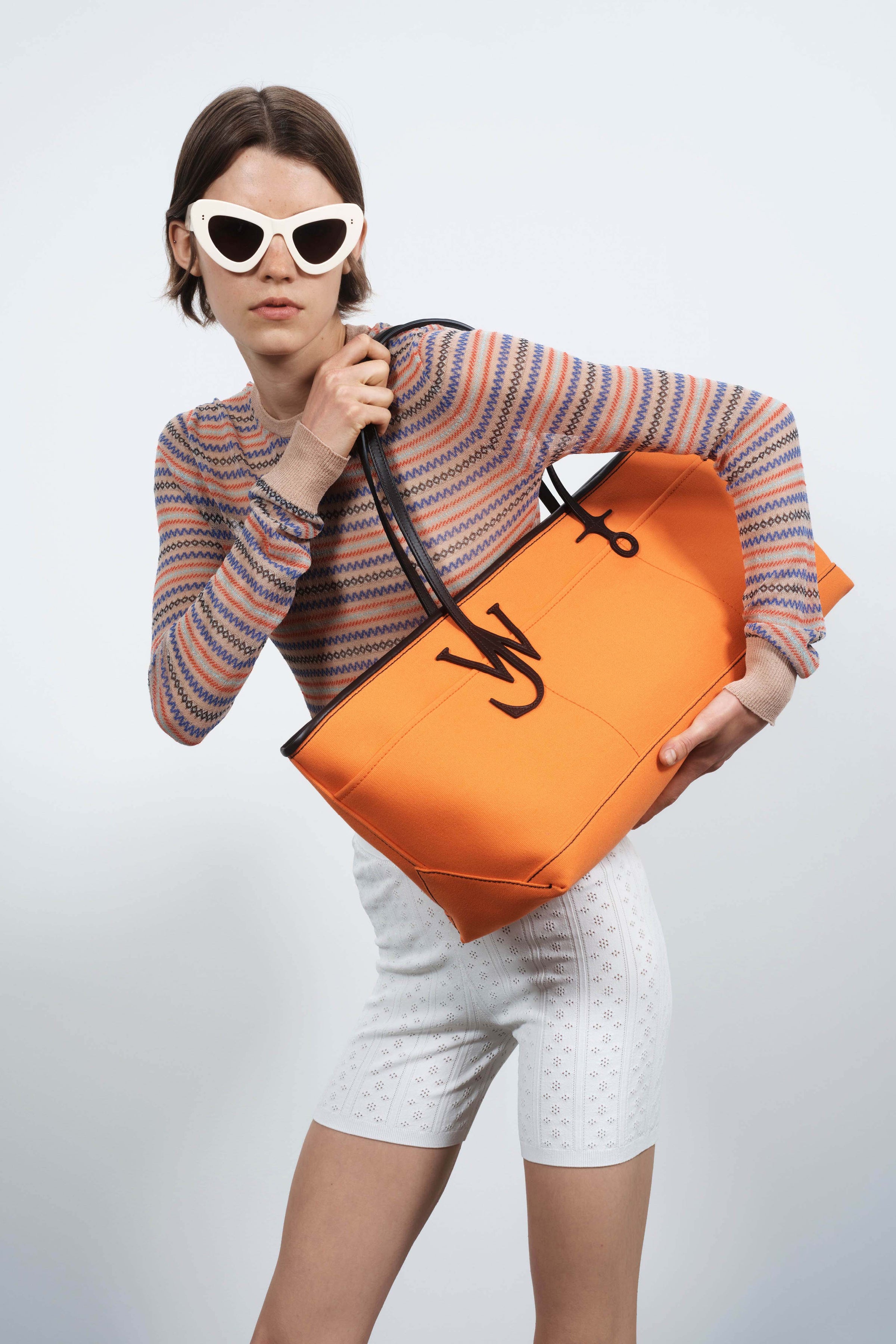 stretch anchor tote orange brown Creative 6