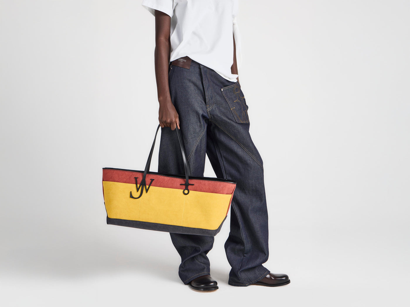 STRETCH ANCHOR CANVAS & LEATHER TOTE IN RUST & MULTI