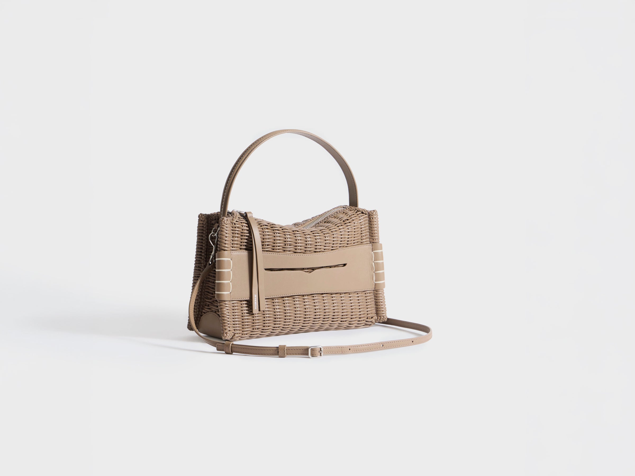 LOAFER BAG IN TAUPE WOVEN LEATHER