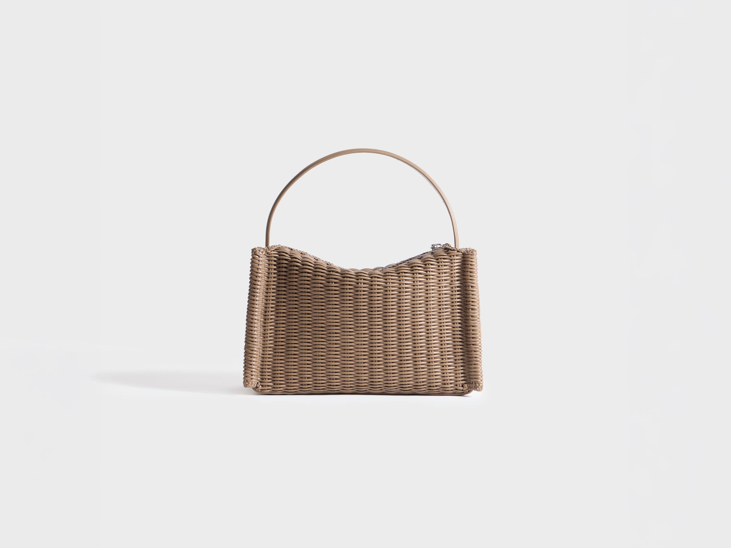 LOAFER BAG IN TAUPE WOVEN LEATHER