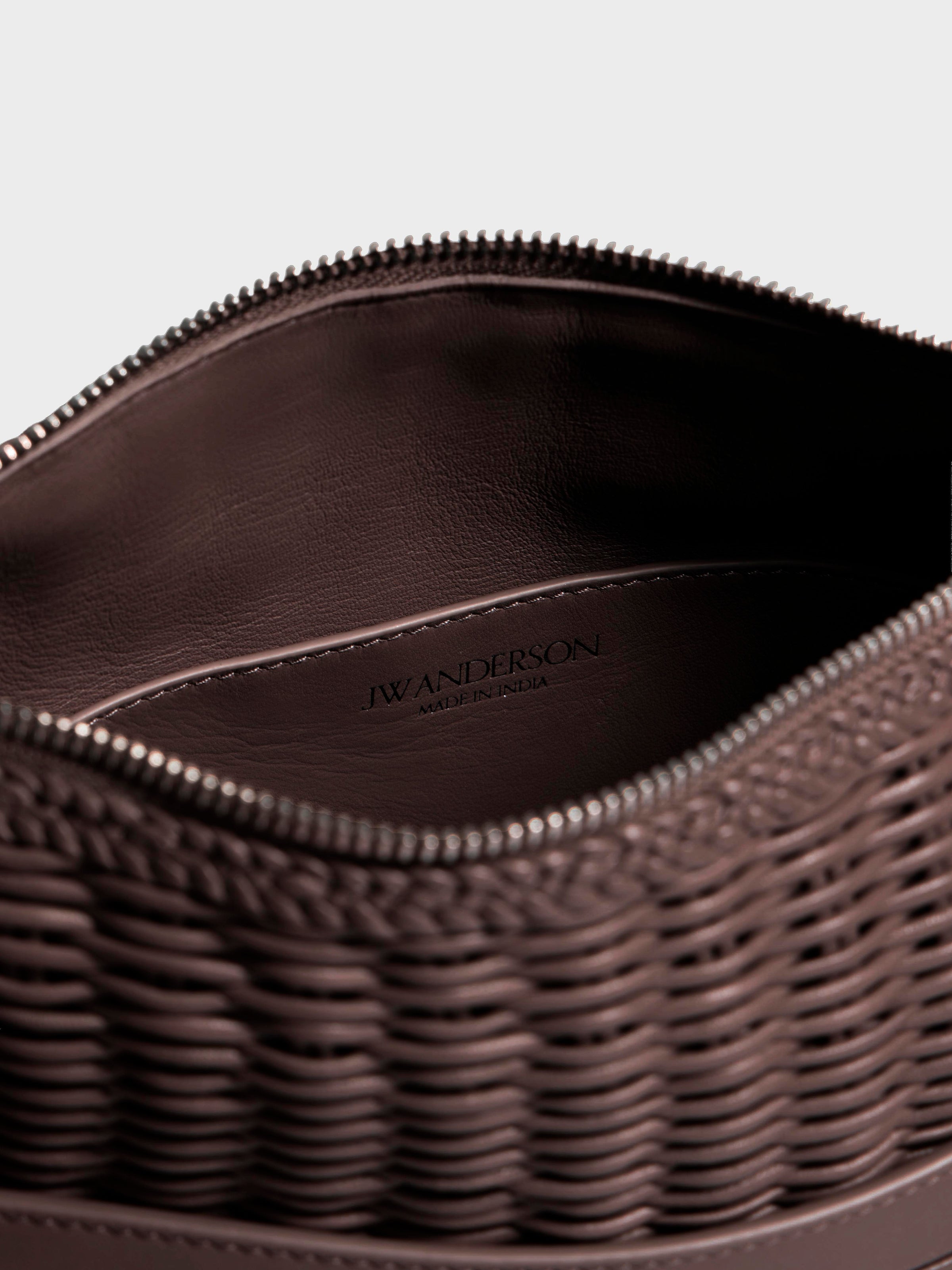 LOAFER BAG IN CHOCOLATE BROWN WOVEN LEATHER