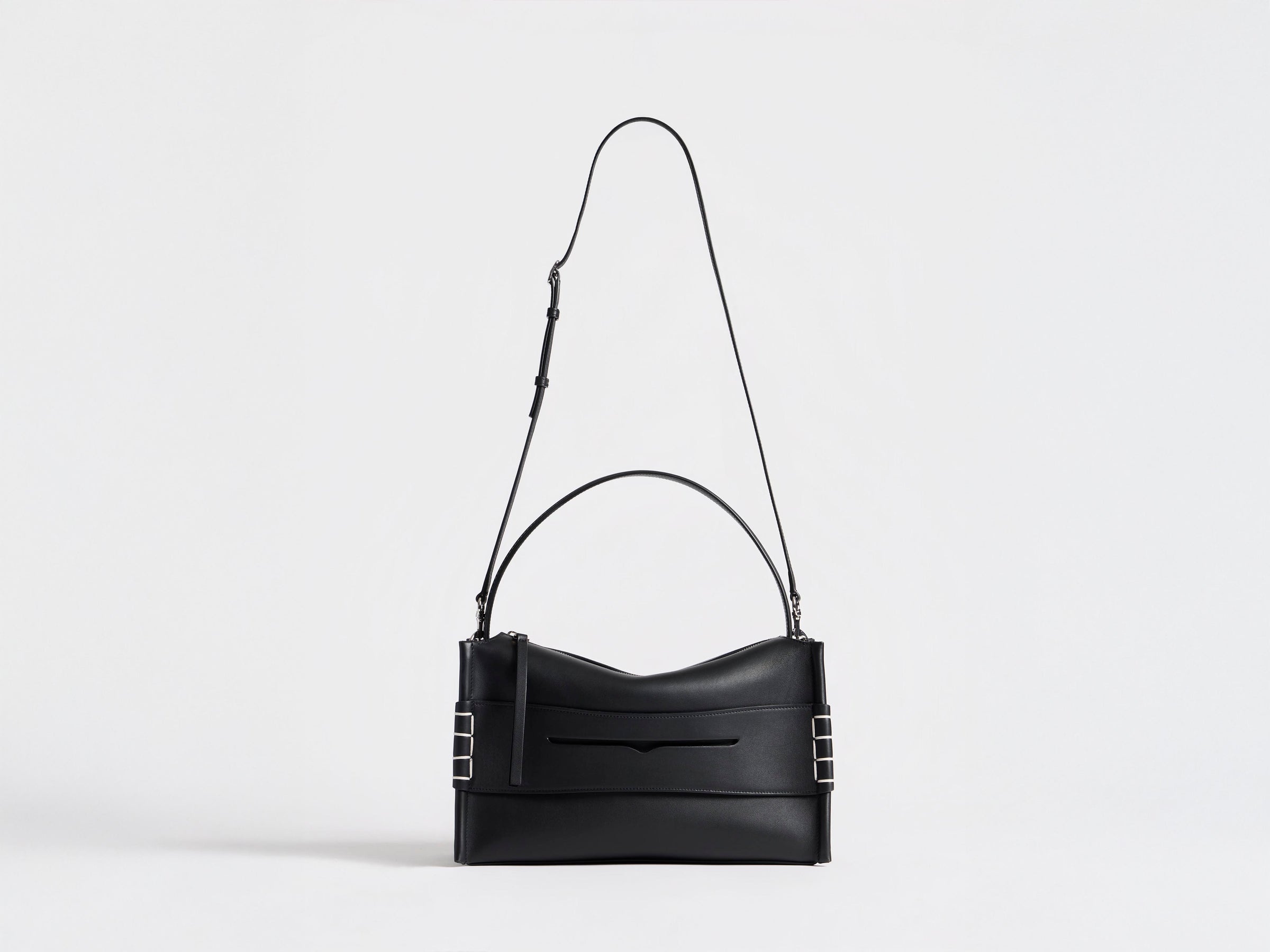 MEDIUM LOAFER BAG IN BLACK LEATHER