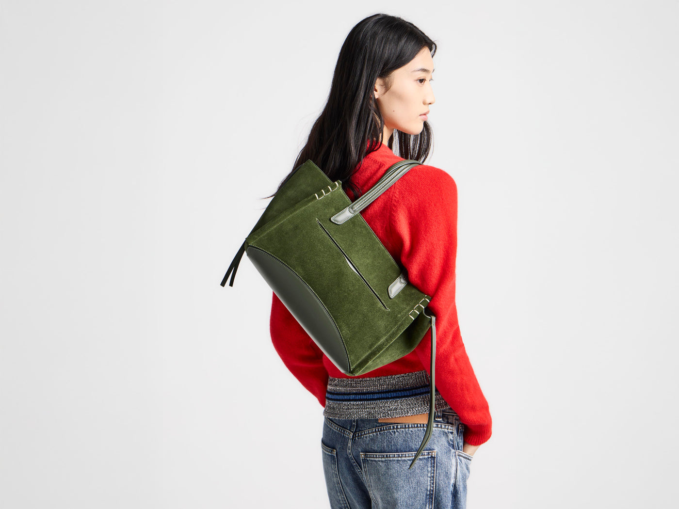 ELONGATED LOAFER CABAS BAG IN KHAKI SUEDE