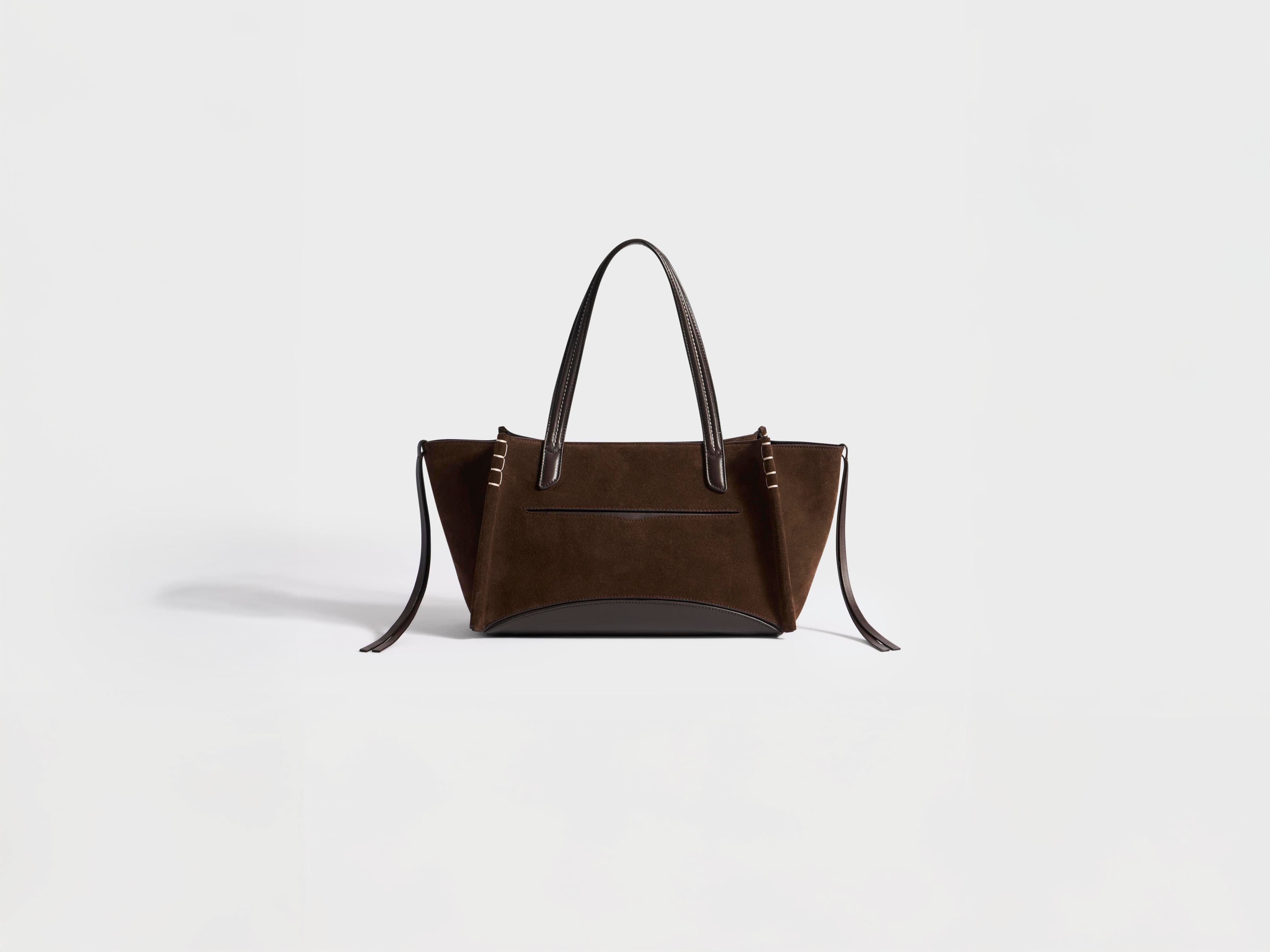 JW Anderson Official Site : Luxury Bags, Ready-To-Wear, Shoes