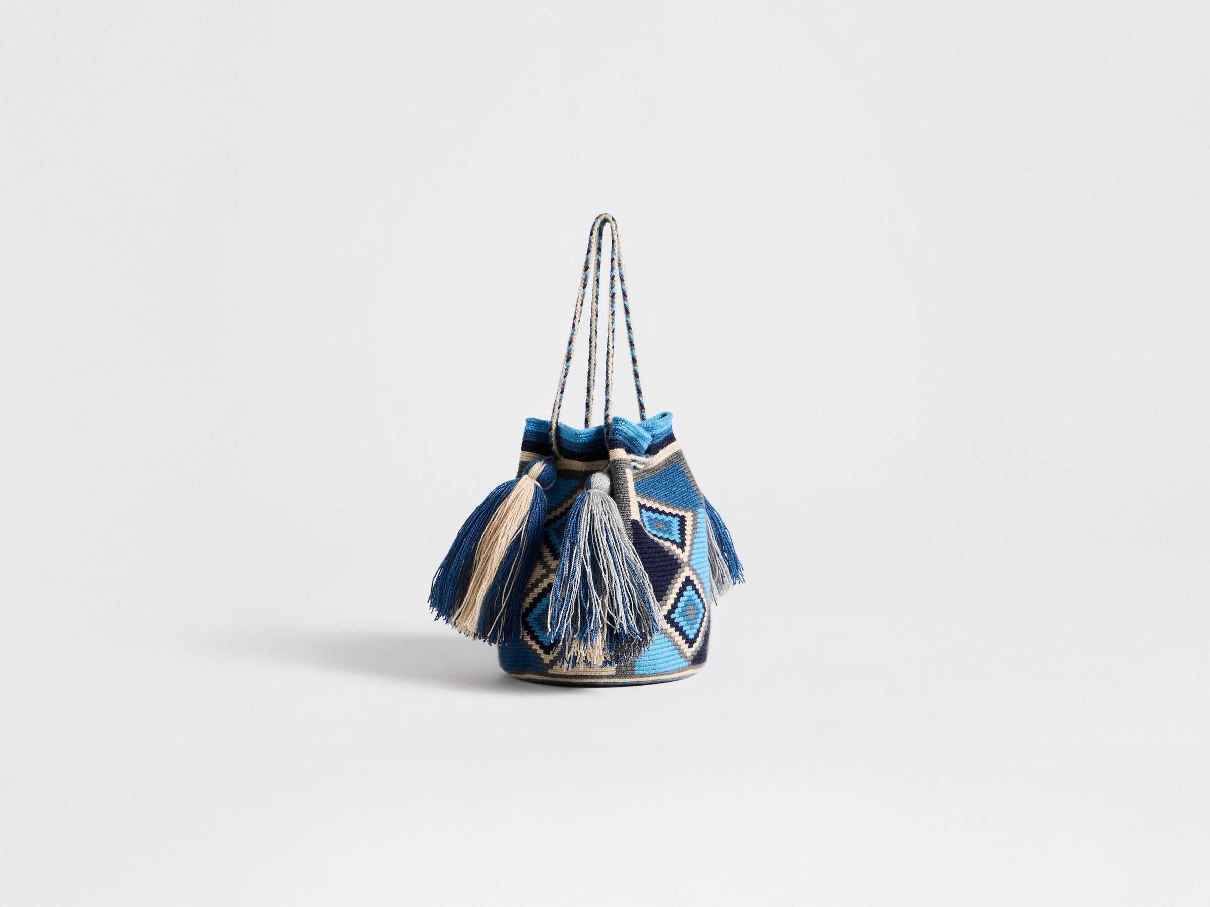LA MOCHIA WAYUU POUCH IN BLUE & MULTI