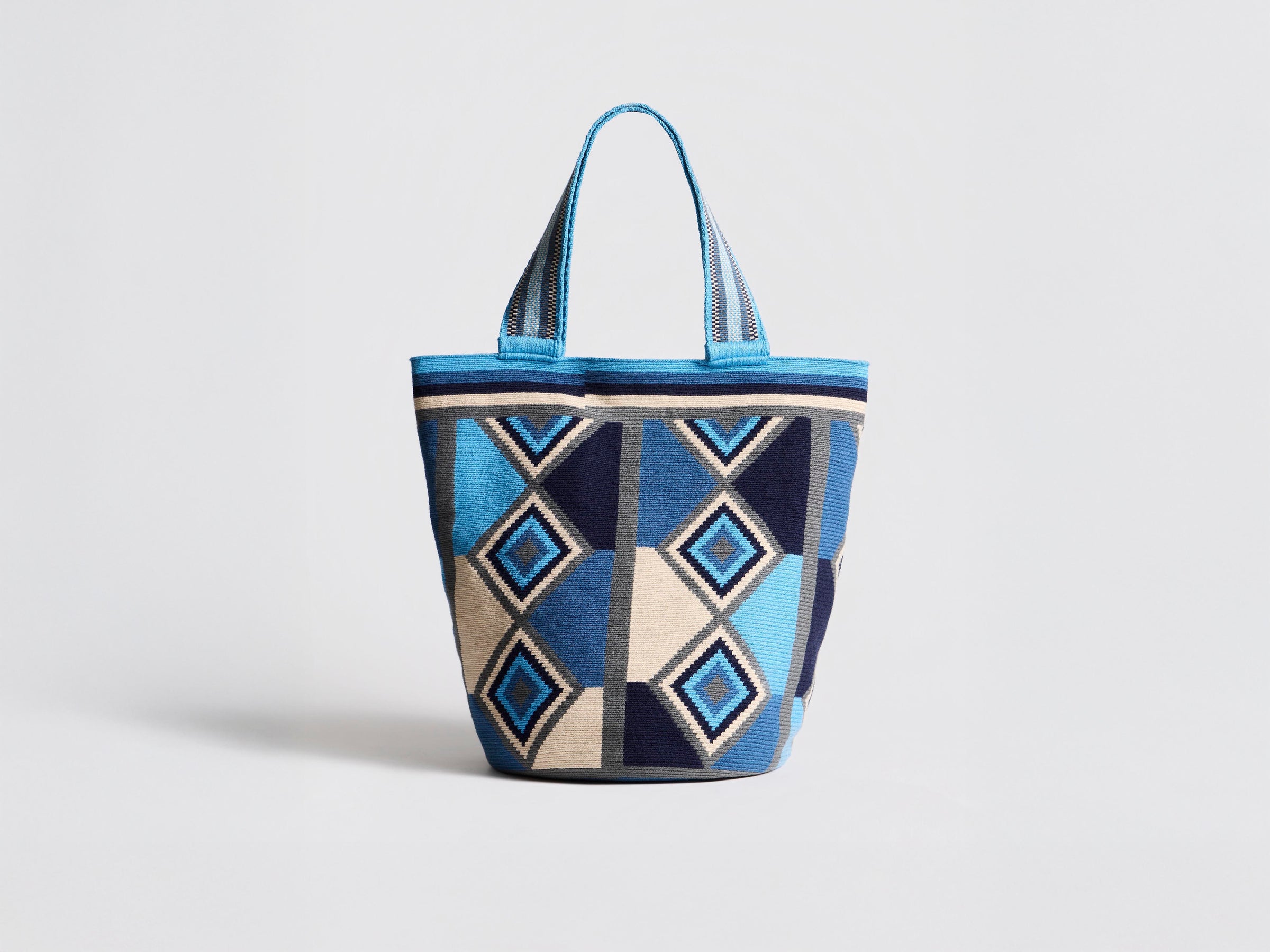 LA MOCHIA WAYUU MOCHILA IN BLUE & MULTI