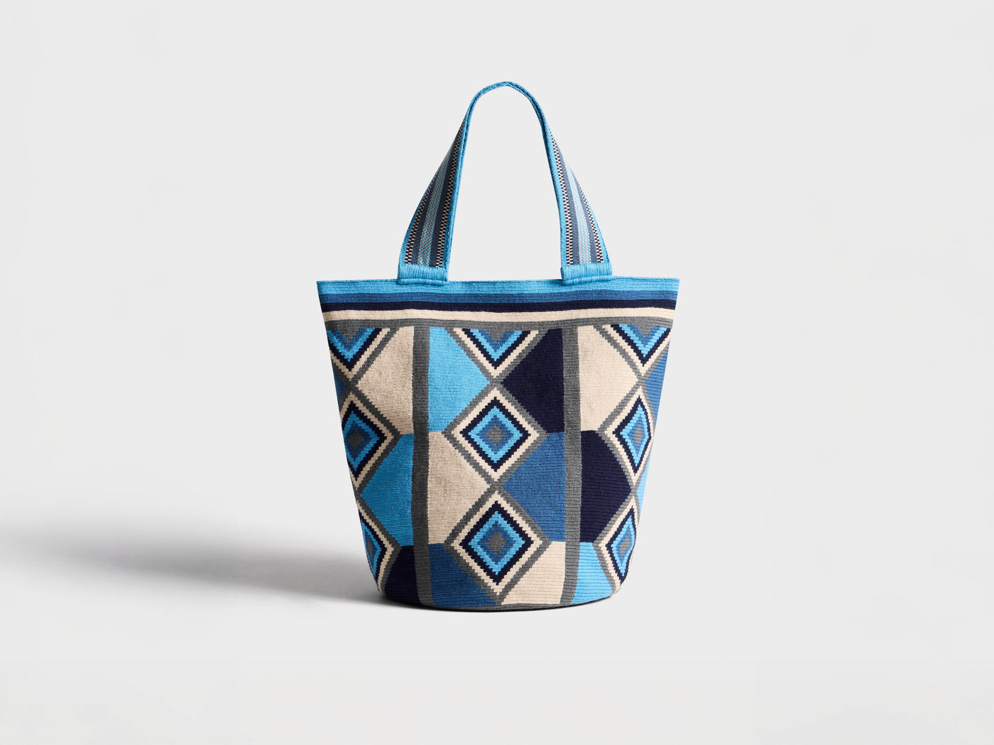 LA MOCHIA WAYUU MOCHILA IN BLUE & MULTI