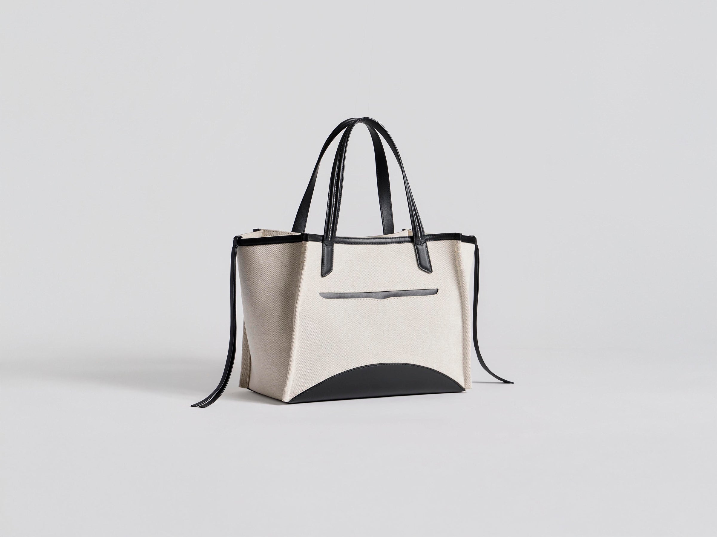 LOAFER CABAS BAG IN NATURAL CANVAS & BLACK LEATHER