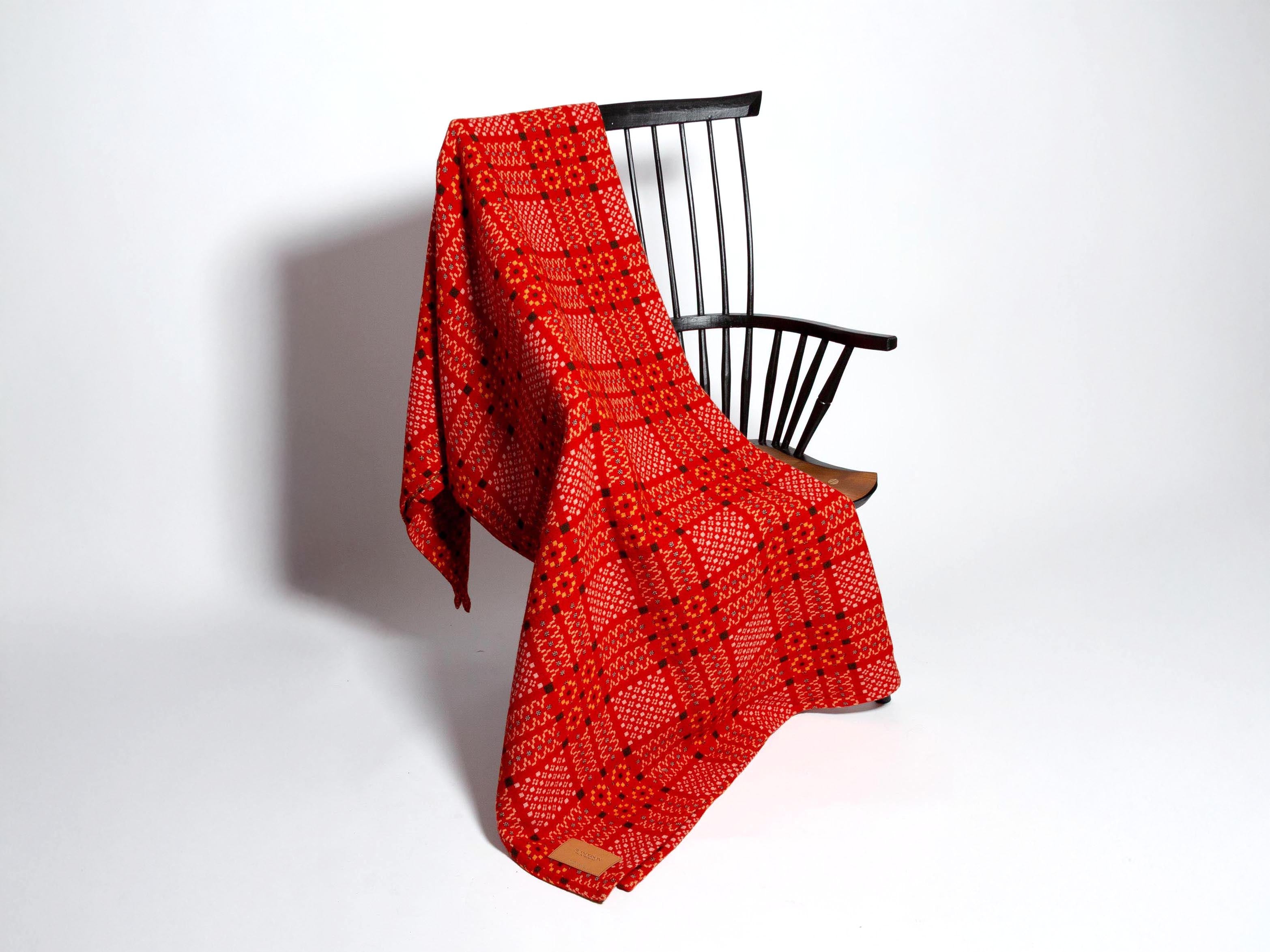 WELSH BLANKET IN TOMATO RED in TOMATO HW0072FA0497443O/S | JW