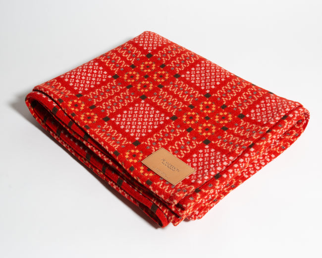 WELSH BLANKET IN TOMATO RED