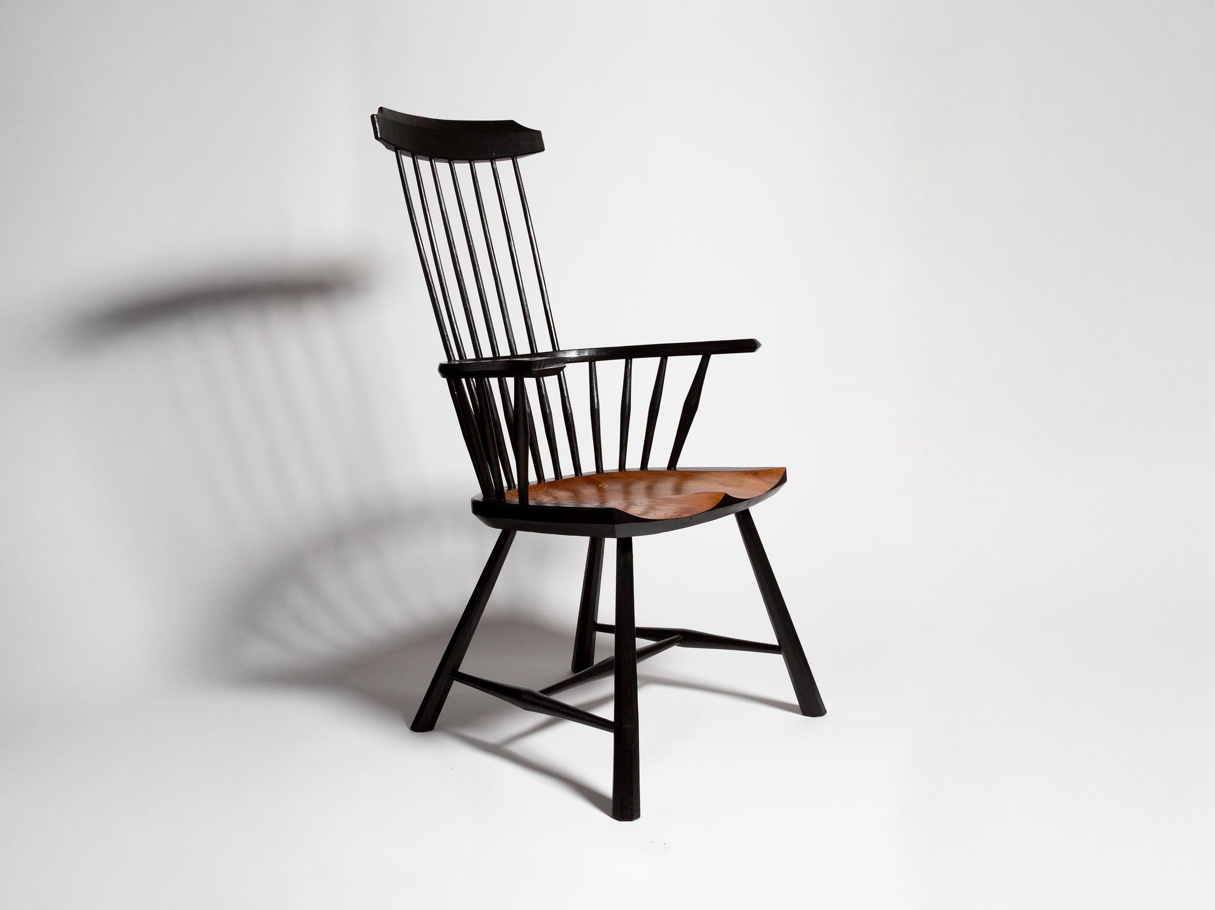 morris armchair black Product Angle 2