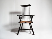 morris armchair black Product Front 1