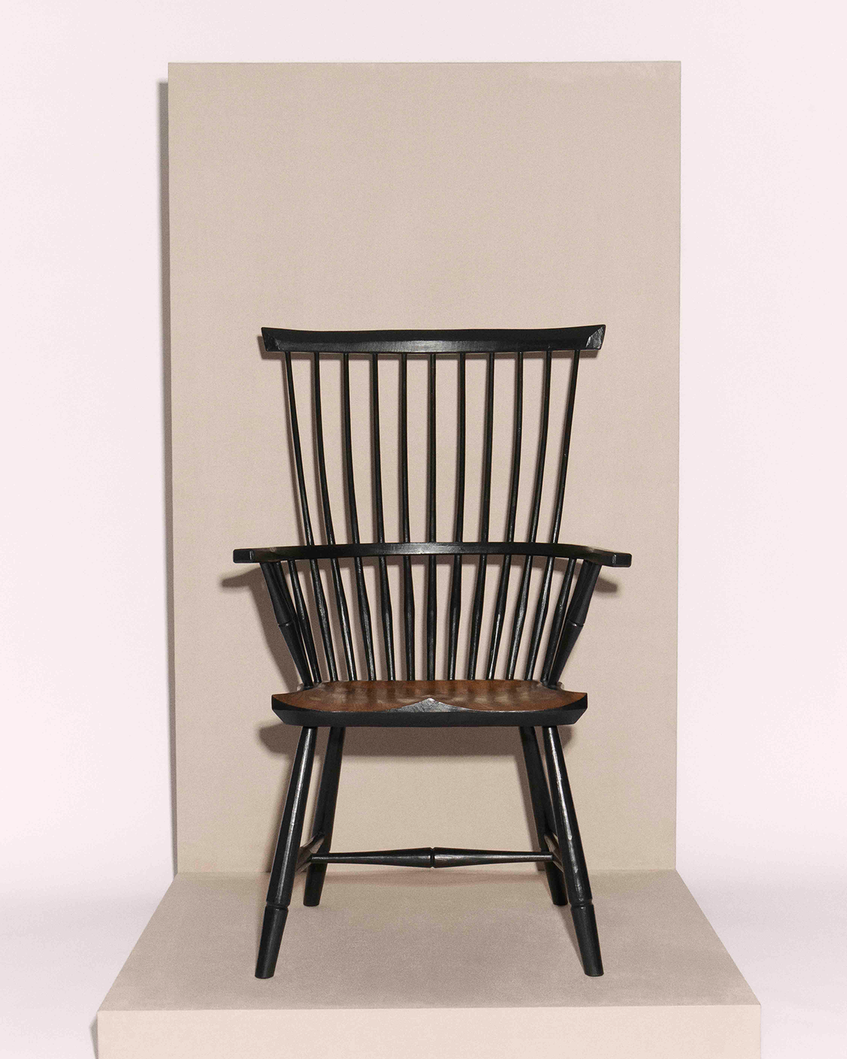 ENGLISH ARMCHAIR IN BLACK in BLACK HW0085OT0084999O/S | JW Anderson US