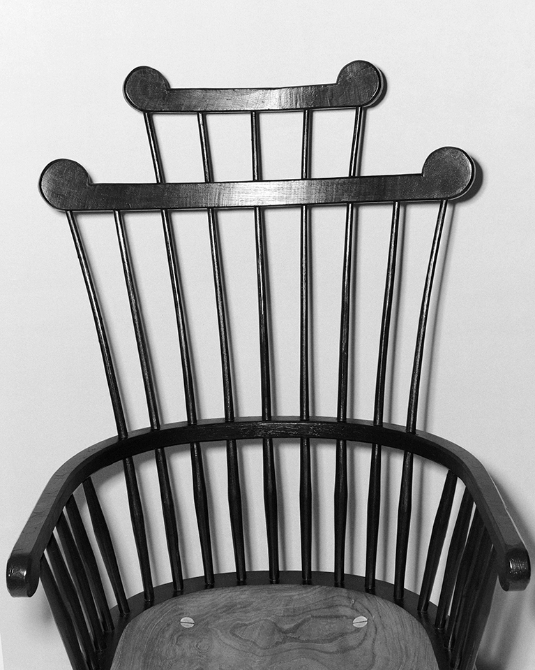 luna armchair black Still Life 5