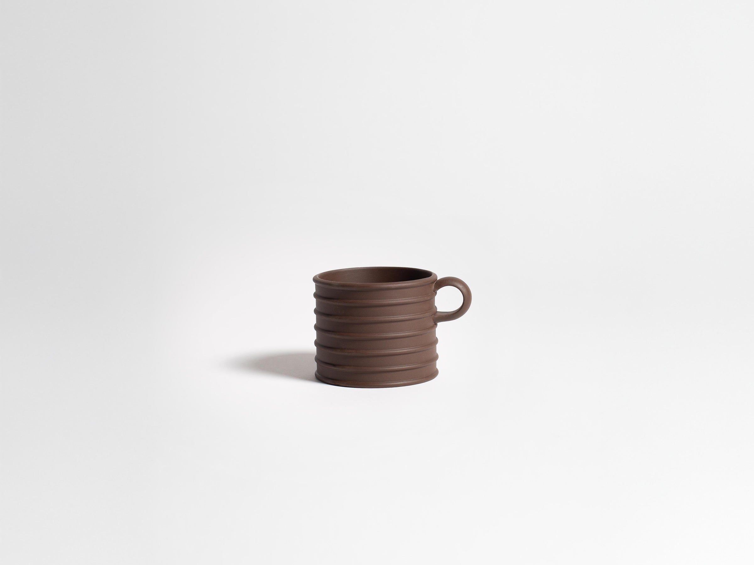 greek cup black brown Product Front 3