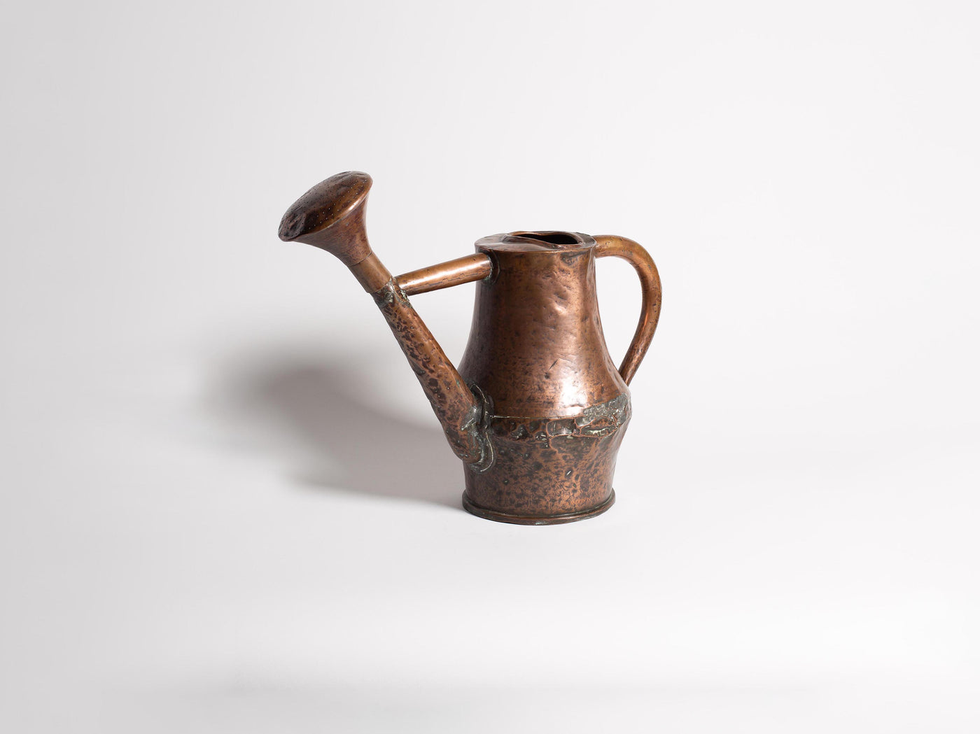 antique french watering can 3 brown Product Side 4