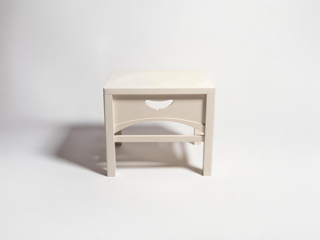 mackintosh stool white Product Front 1