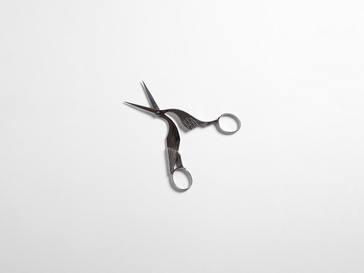Antic Scissors ANTIQUE SCISSORS IN CARBON STEEL in SILVER HW0124FA0532910O/S | JW ...