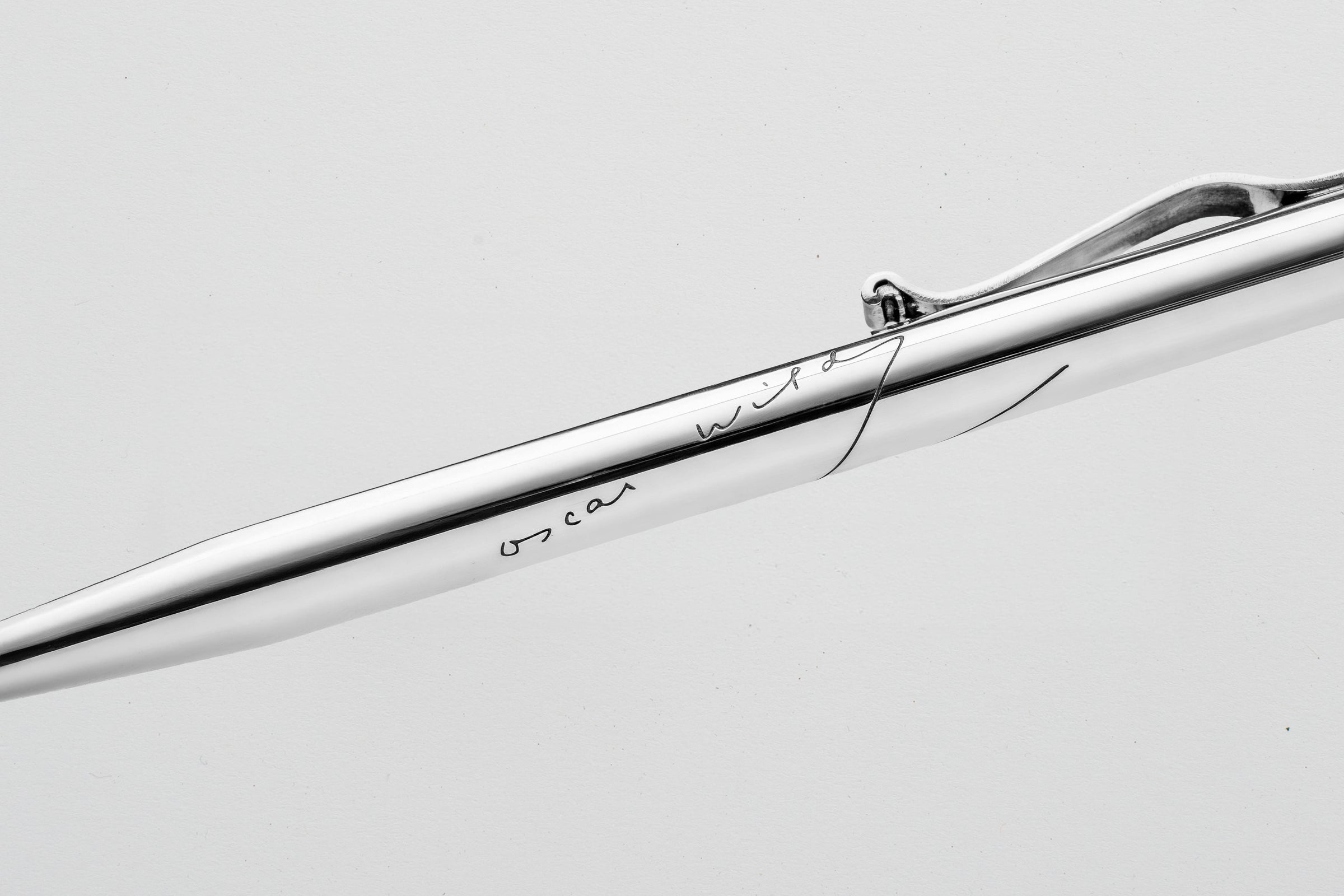 FOUNTAIN PEN IN STERLING SILVER