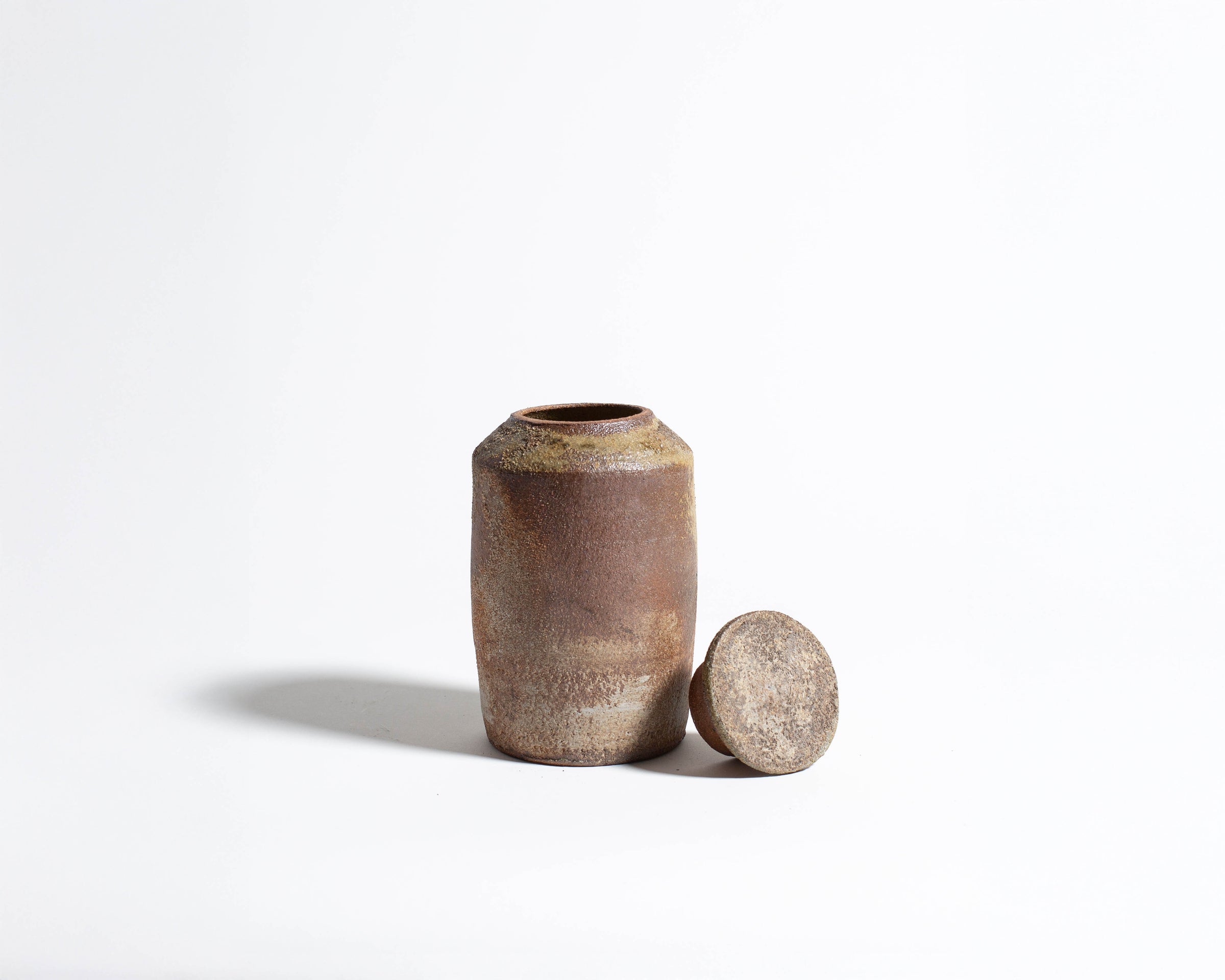 Akiko Hirai Tall Wood Fire Effect Tea Caddy in Beige